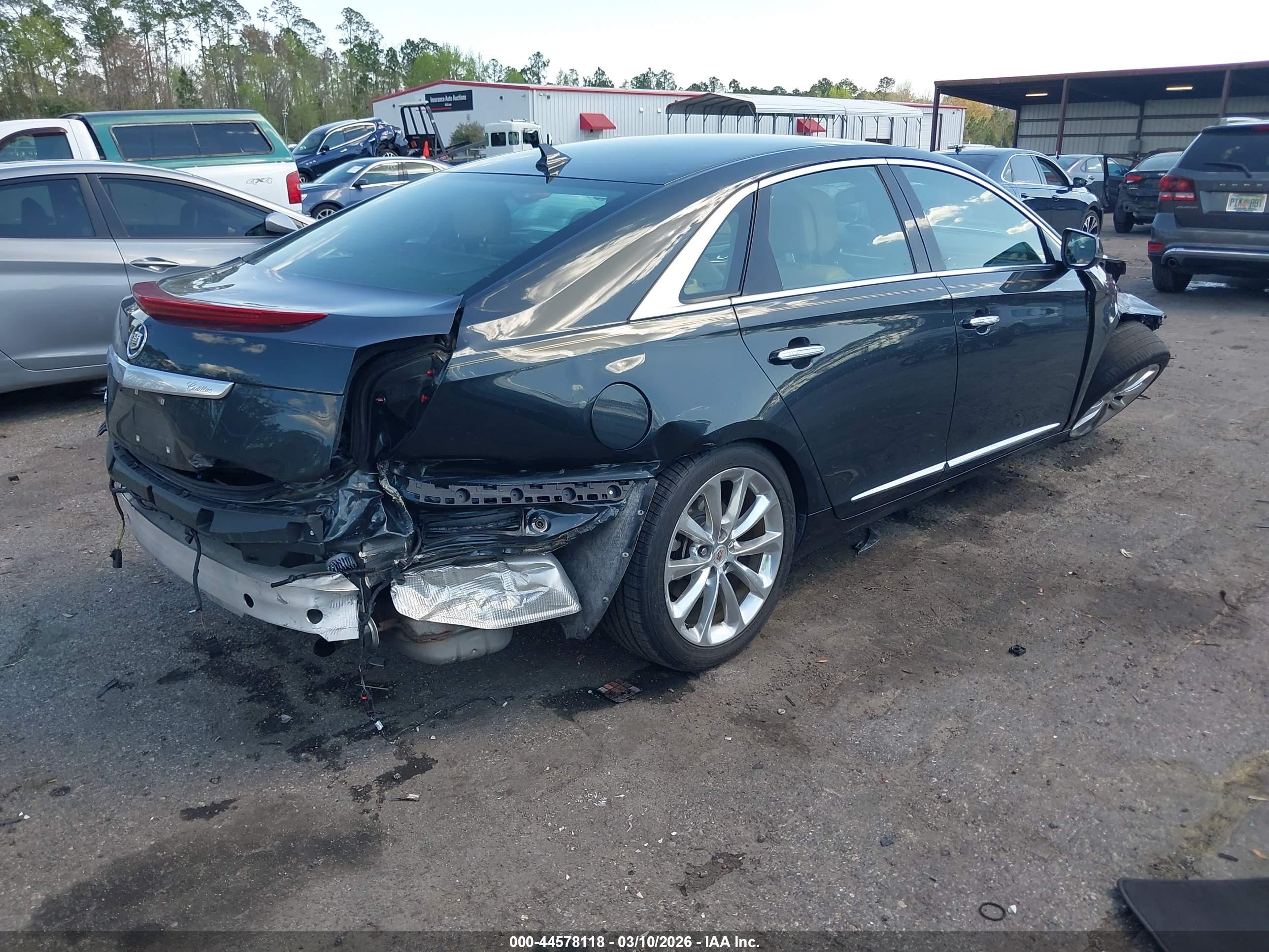 CADILLAC XTS image 4