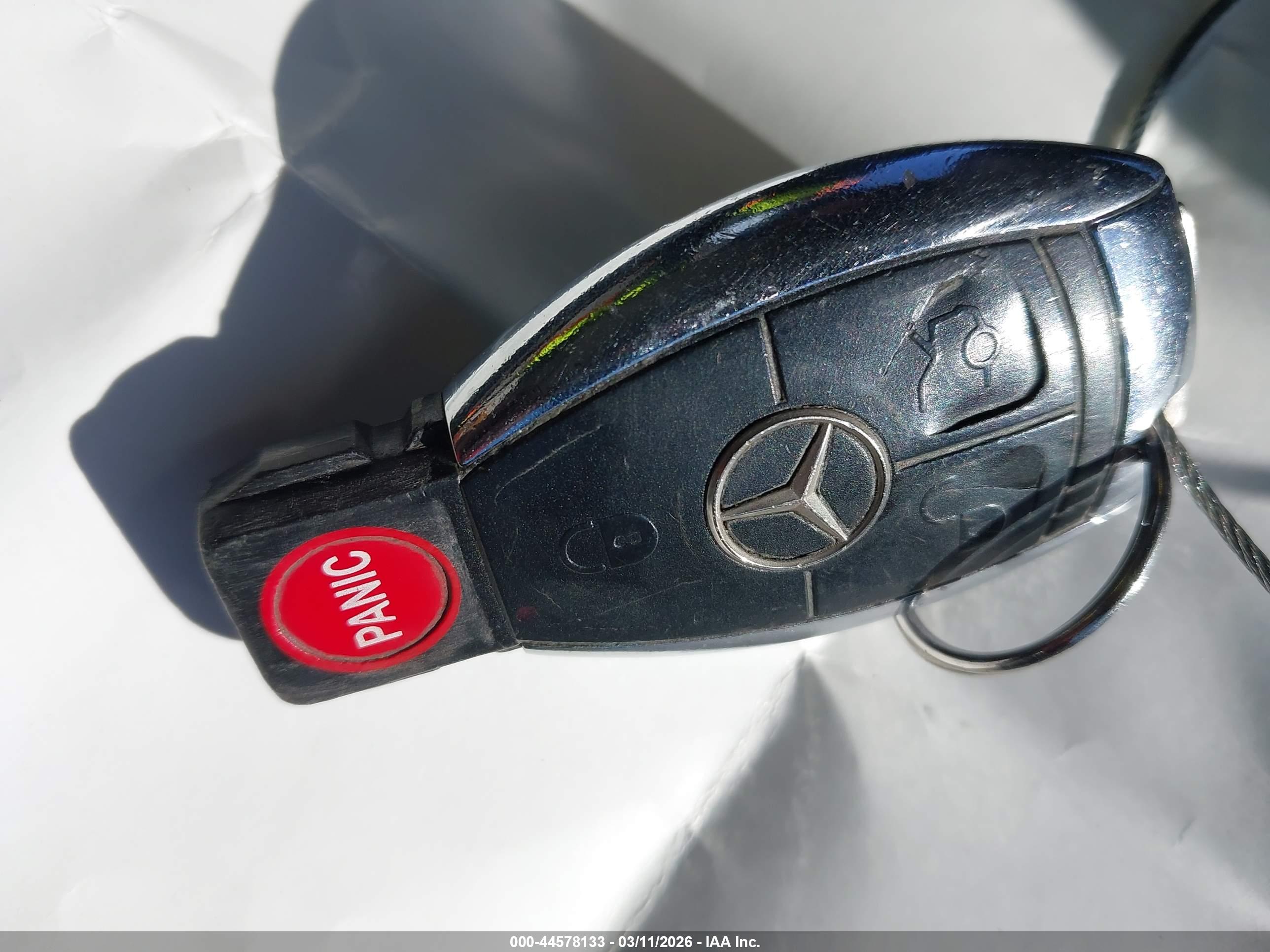 MERCEDES-BENZ C image 11