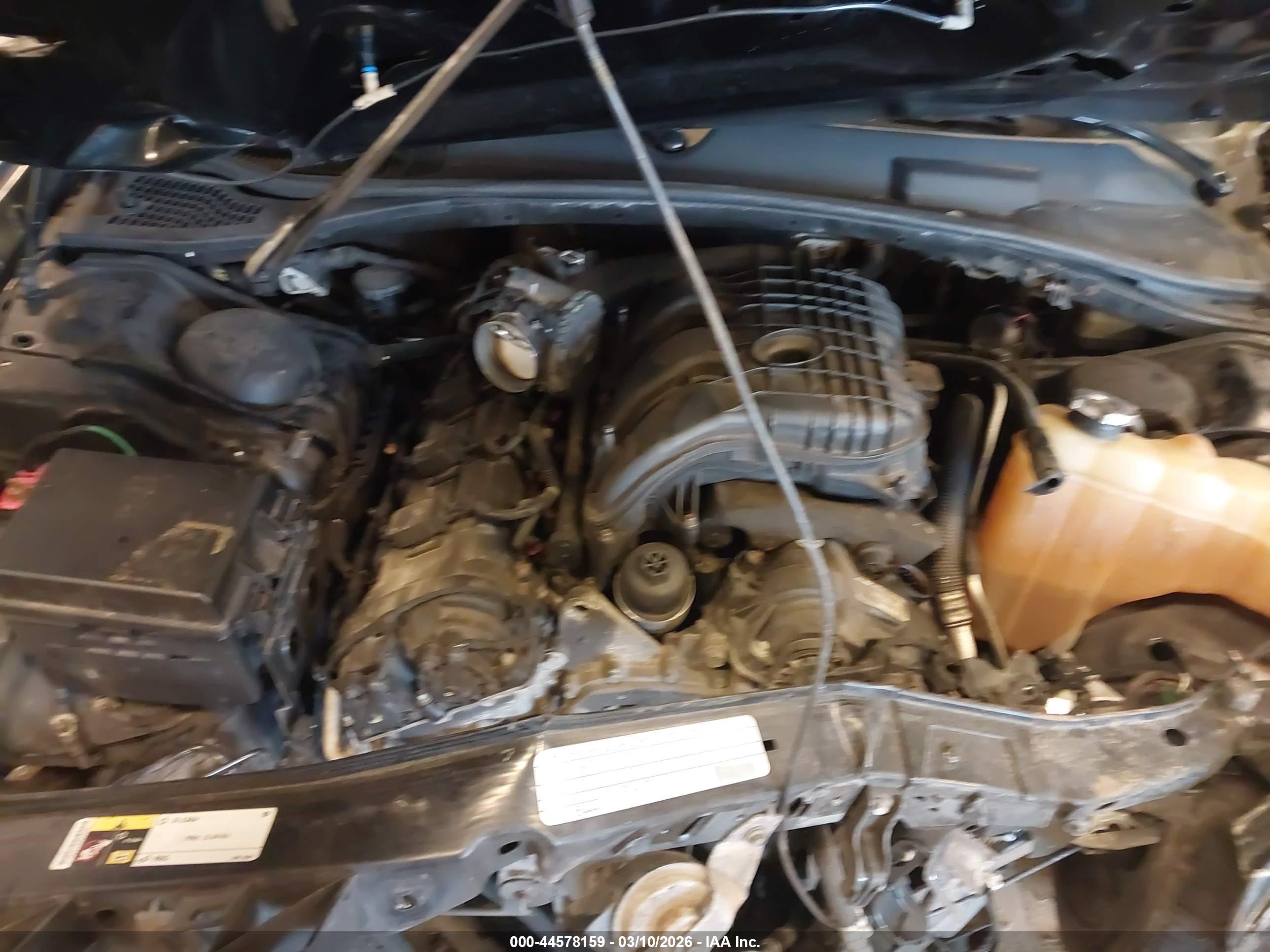 DODGE CHALLENGER image 10