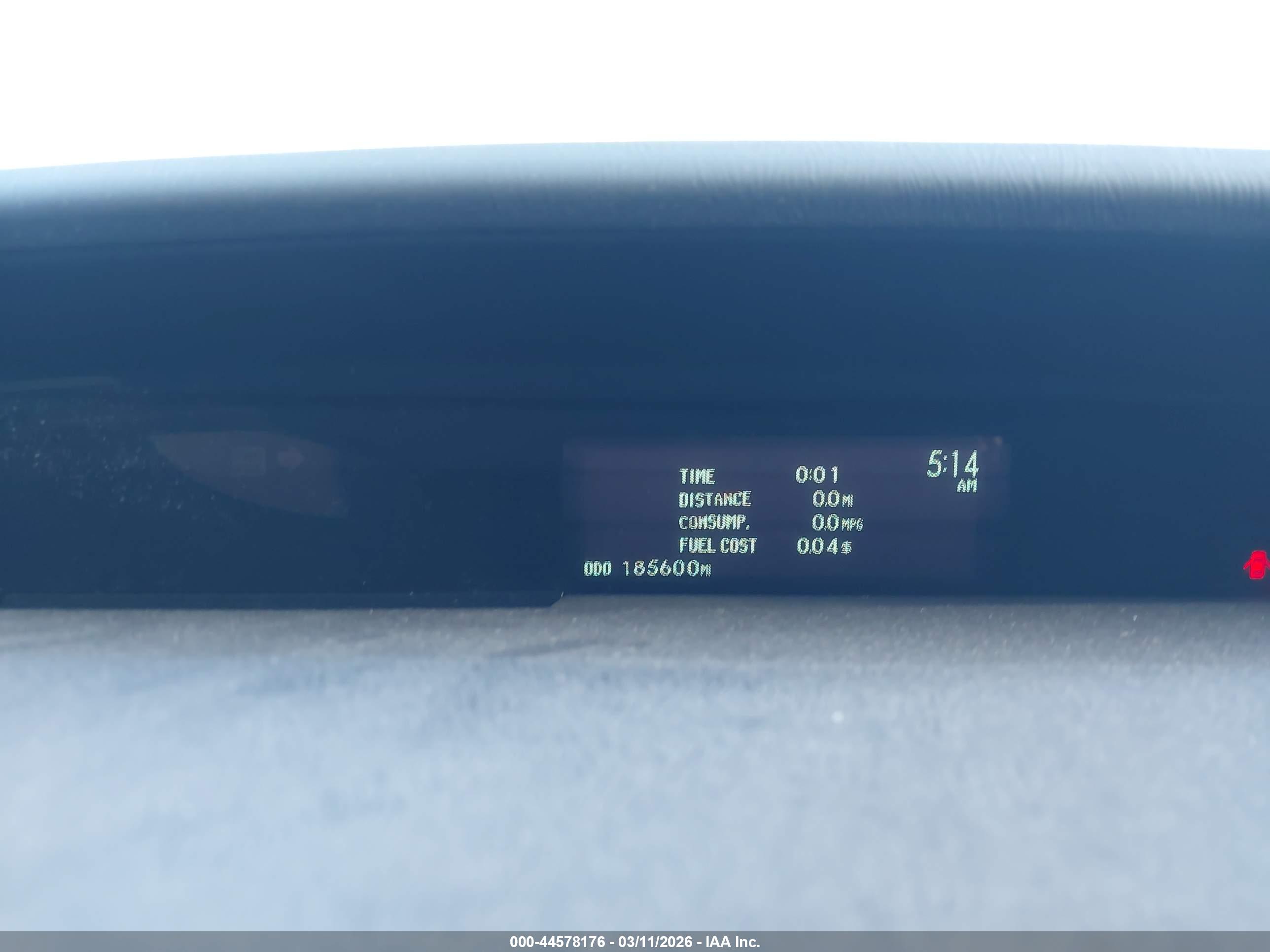 TOYOTA PRIUS image 7