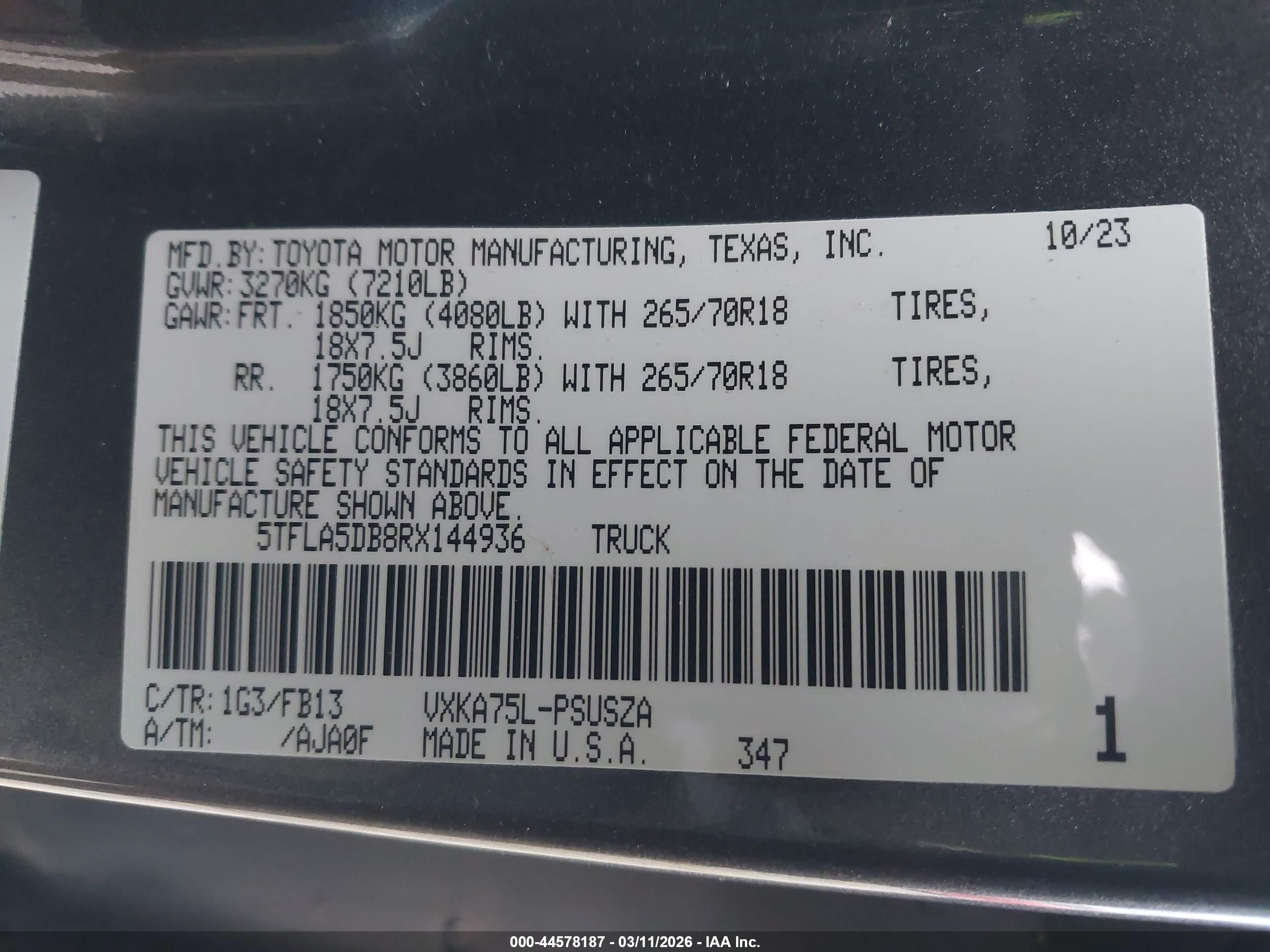 TOYOTA TUNDRA image 9