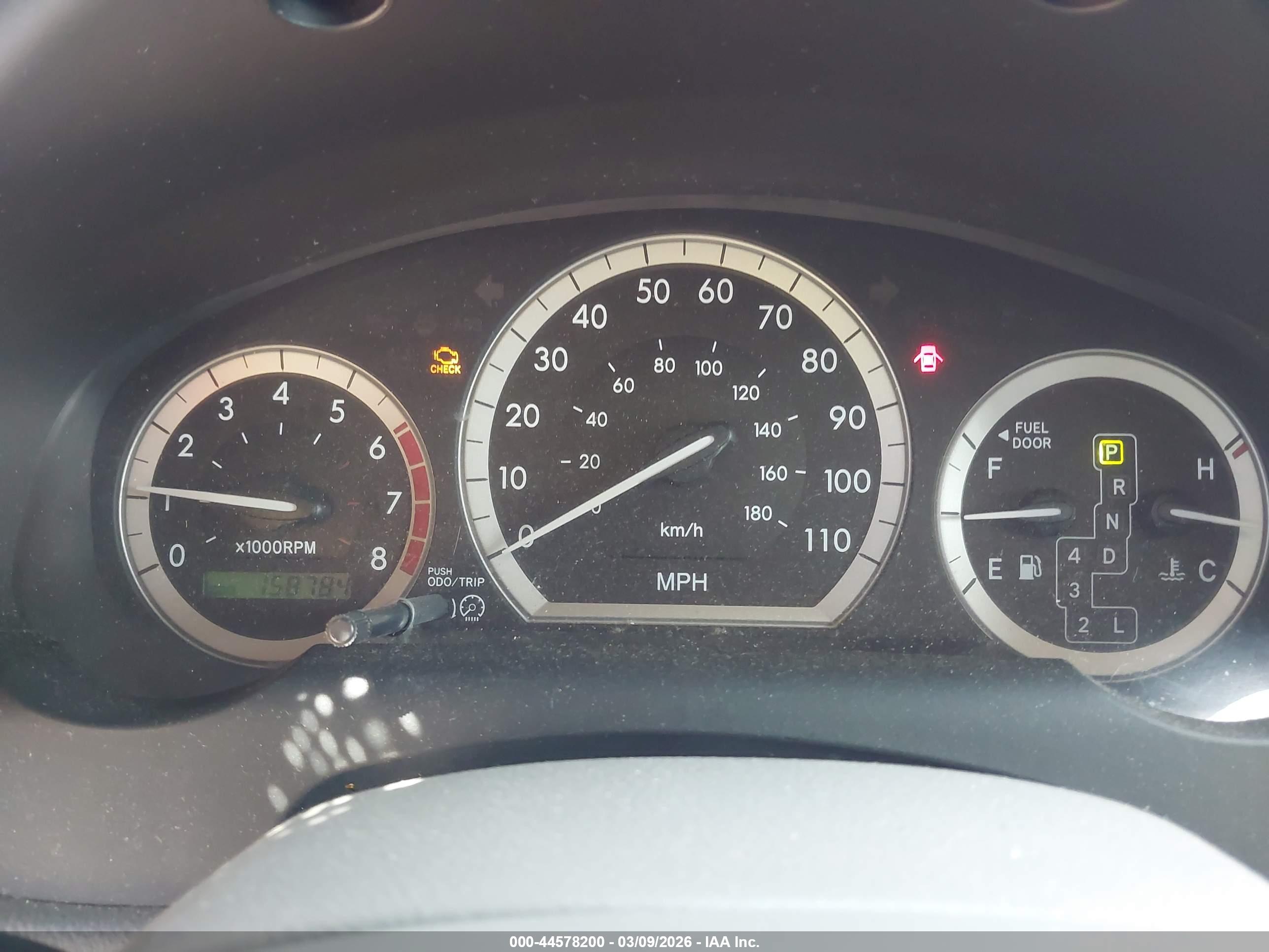 TOYOTA SIENNA image 7