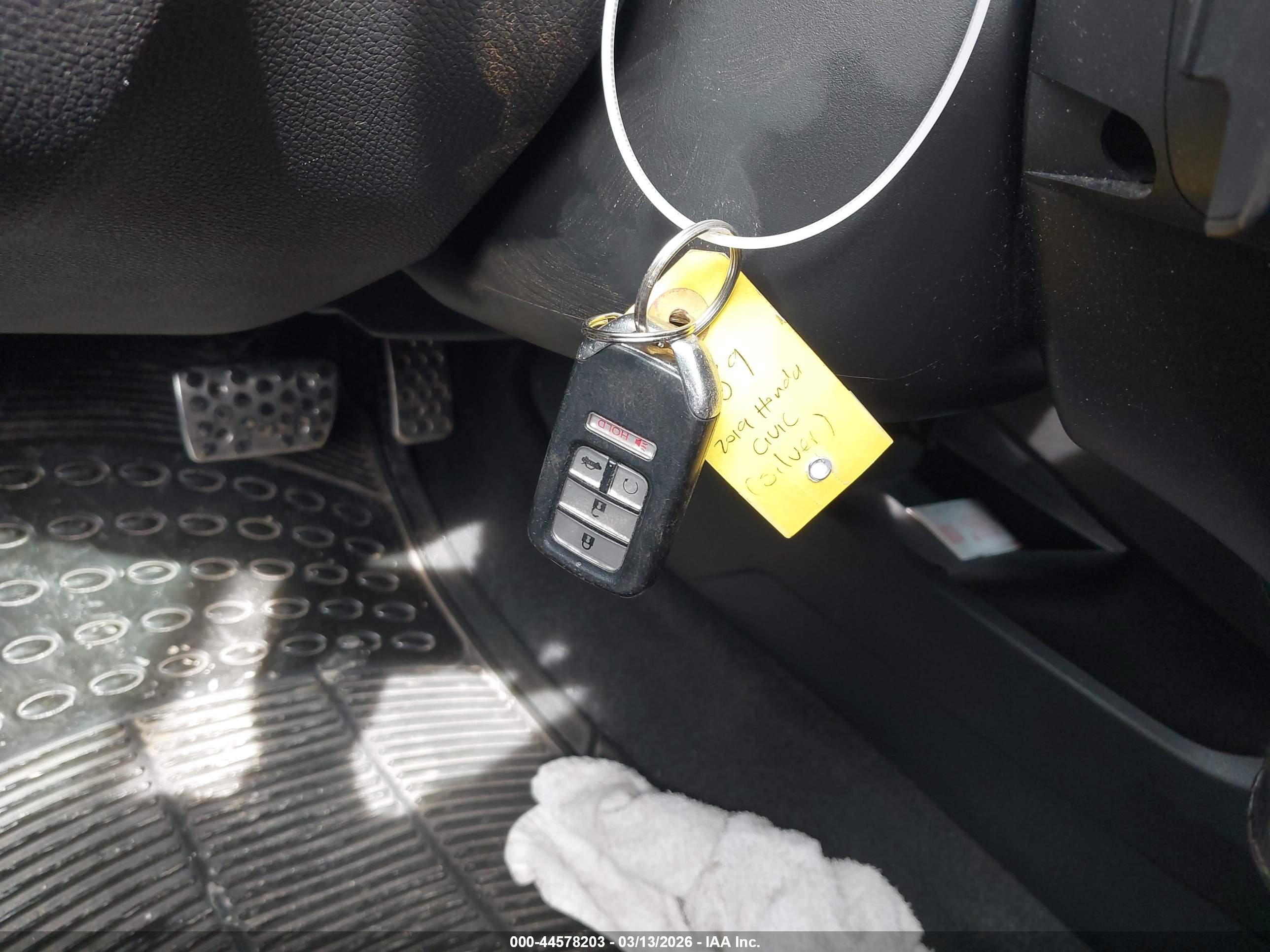HONDA CIVIC image 11