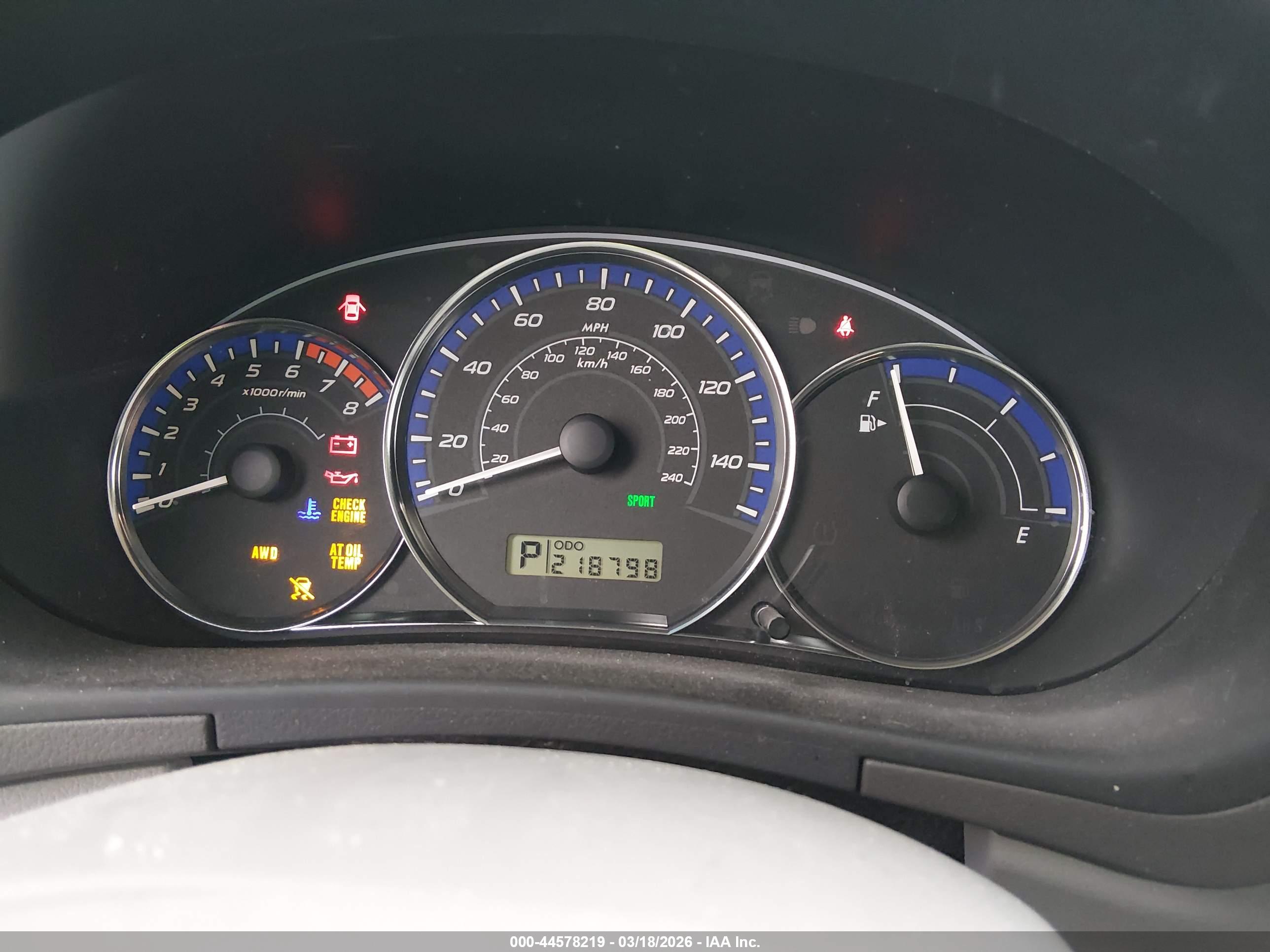 SUBARU FORESTER image 7
