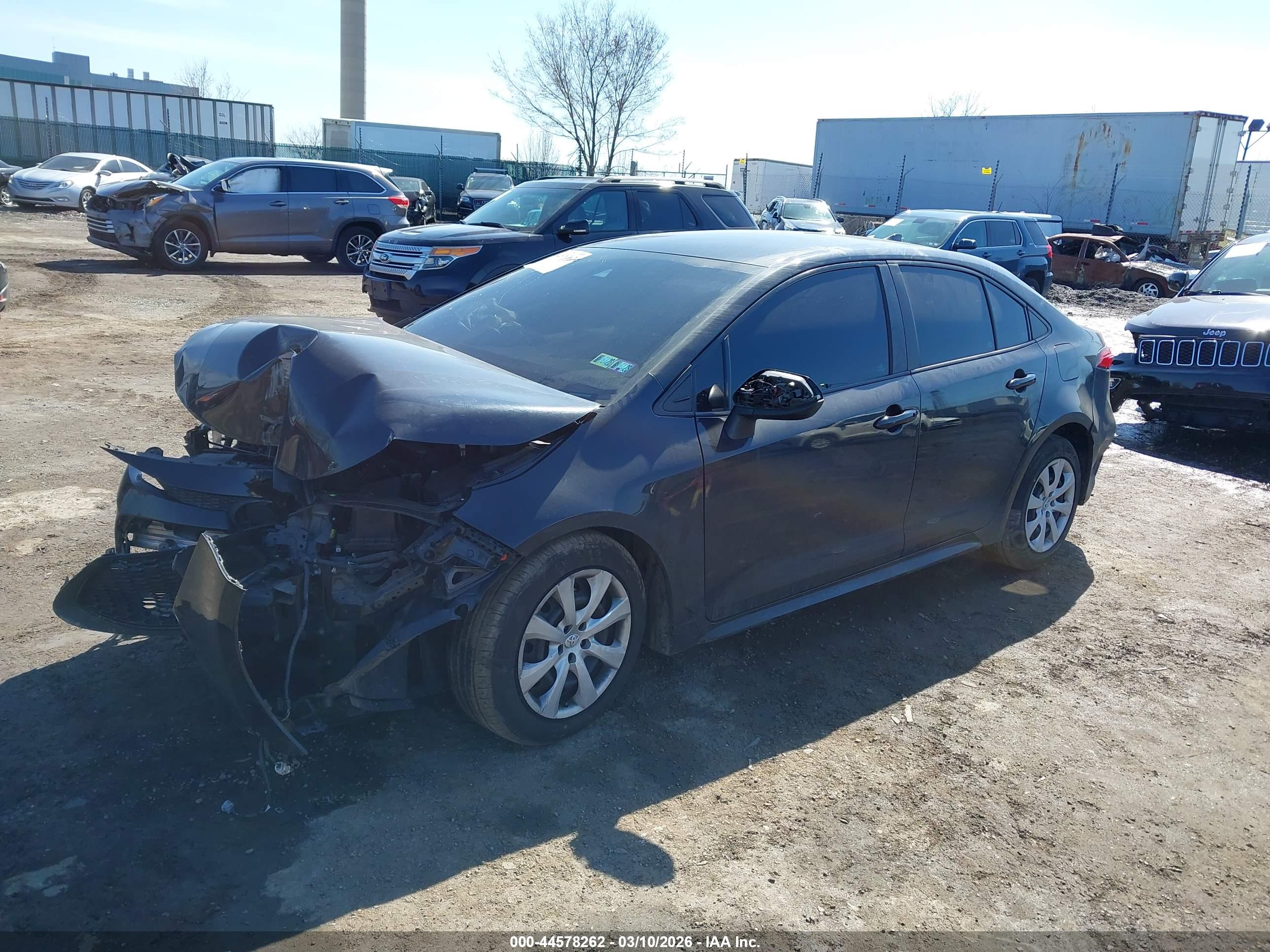TOYOTA COROLLA image 2