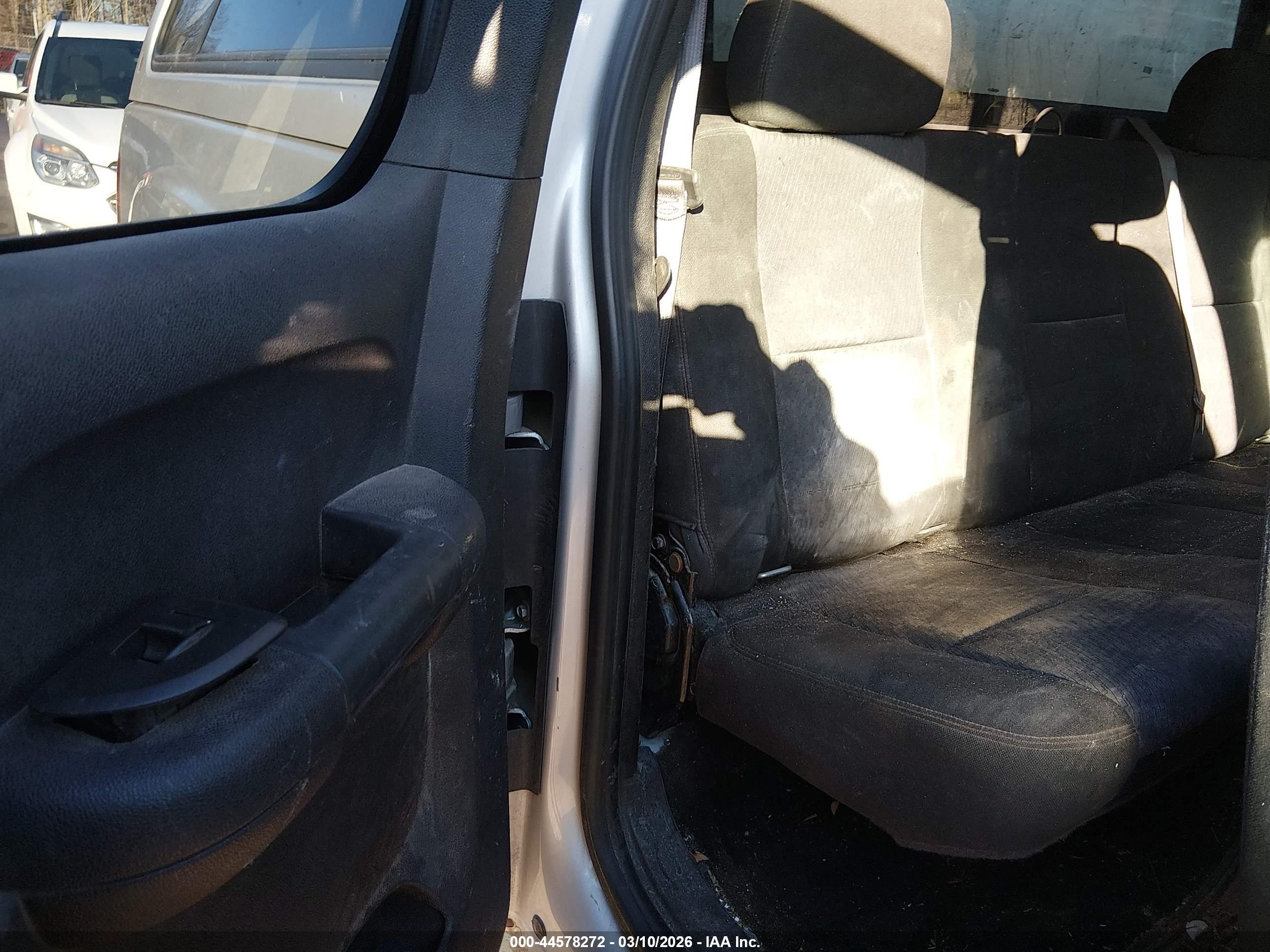 GMC SIERRA image 8
