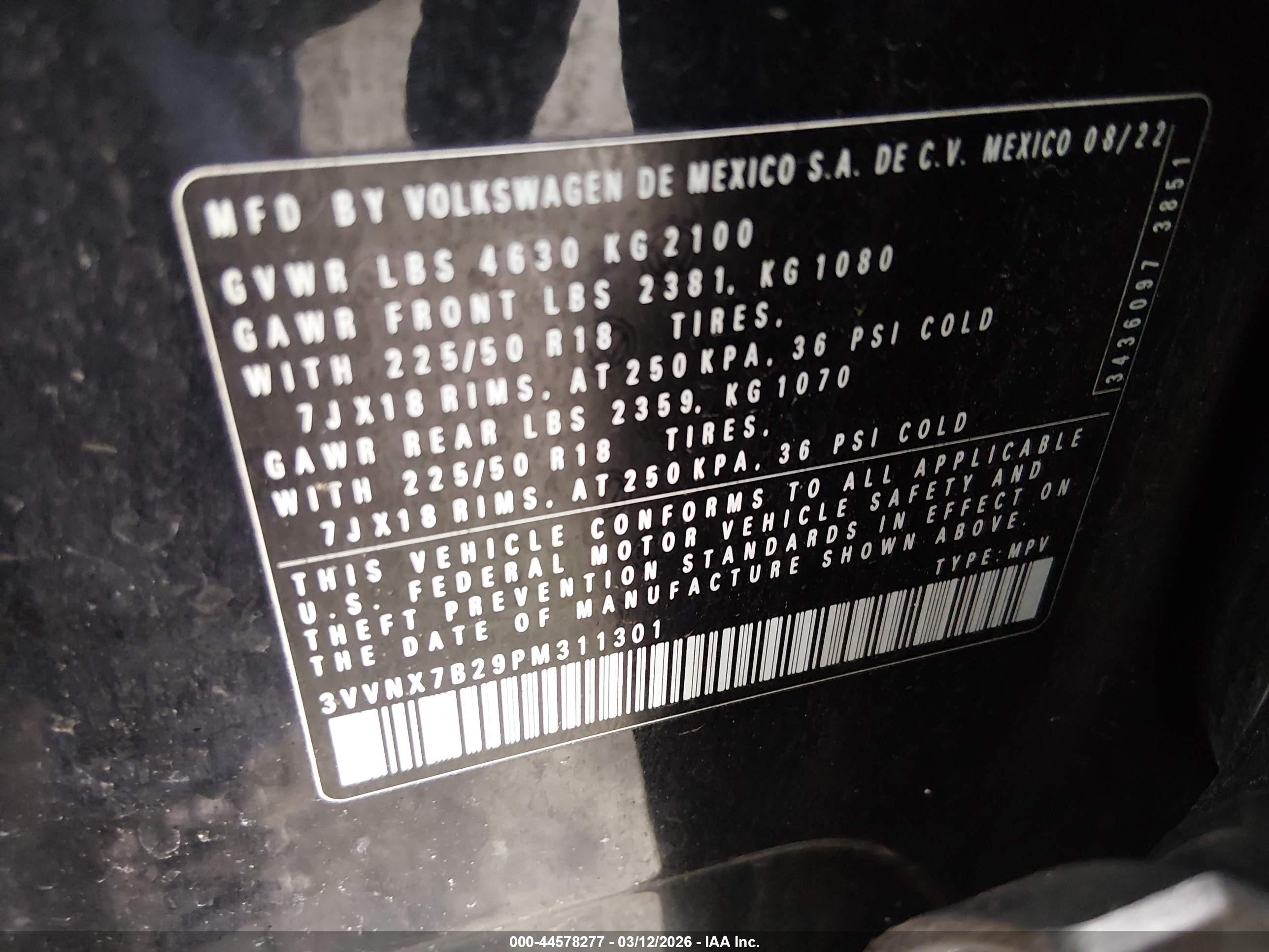 VOLKSWAGEN TAOS image 9