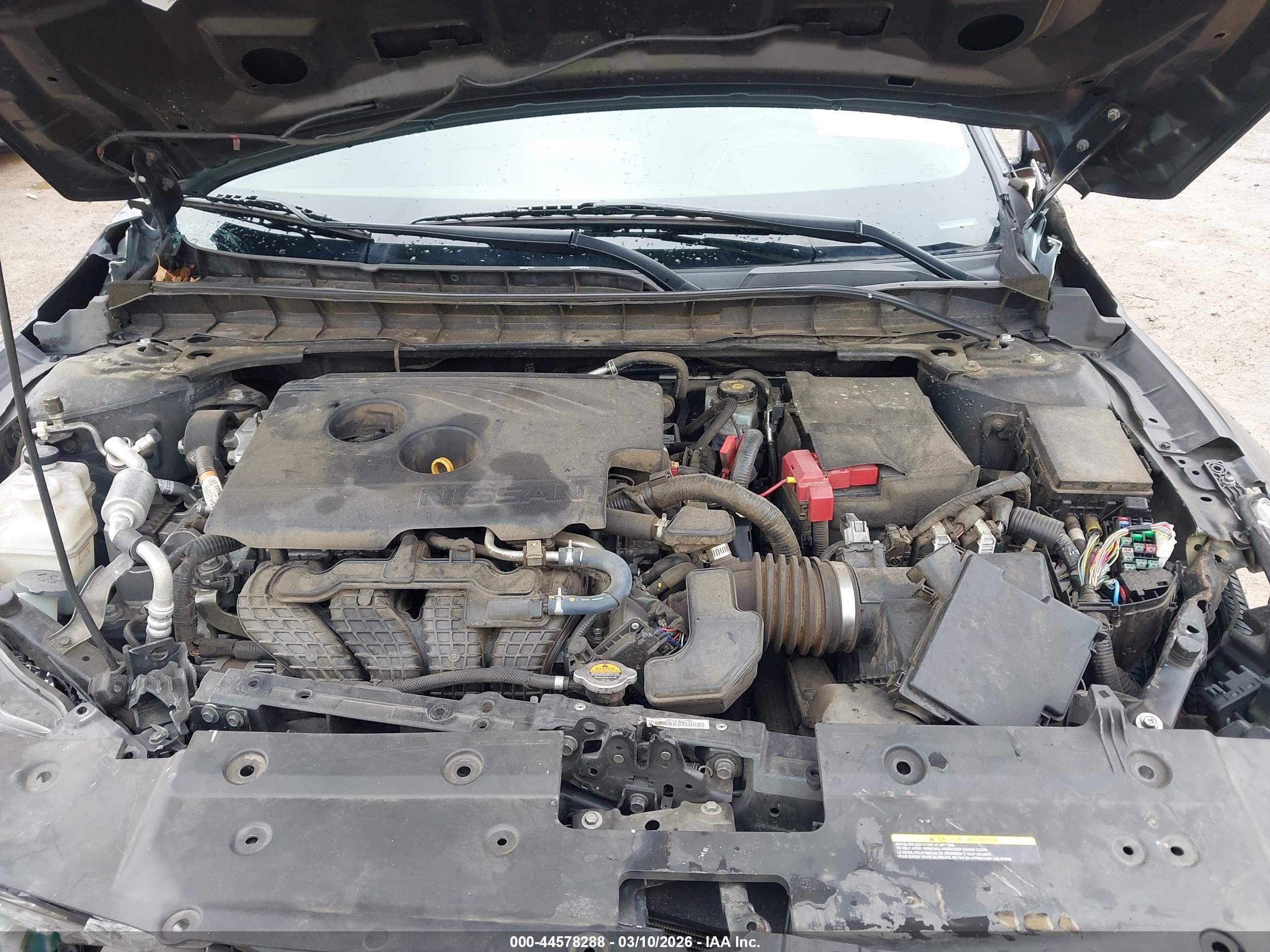 NISSAN ALTIMA image 10