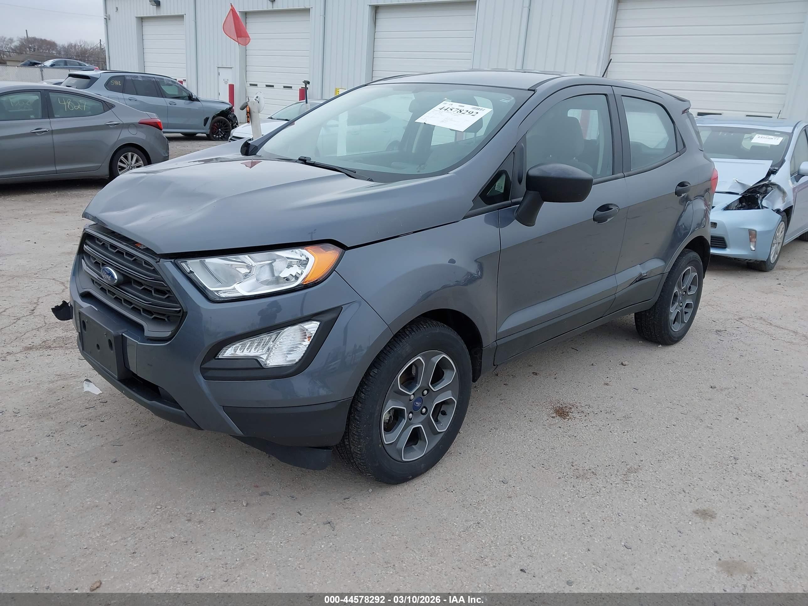 FORD ECOSPORT image 2