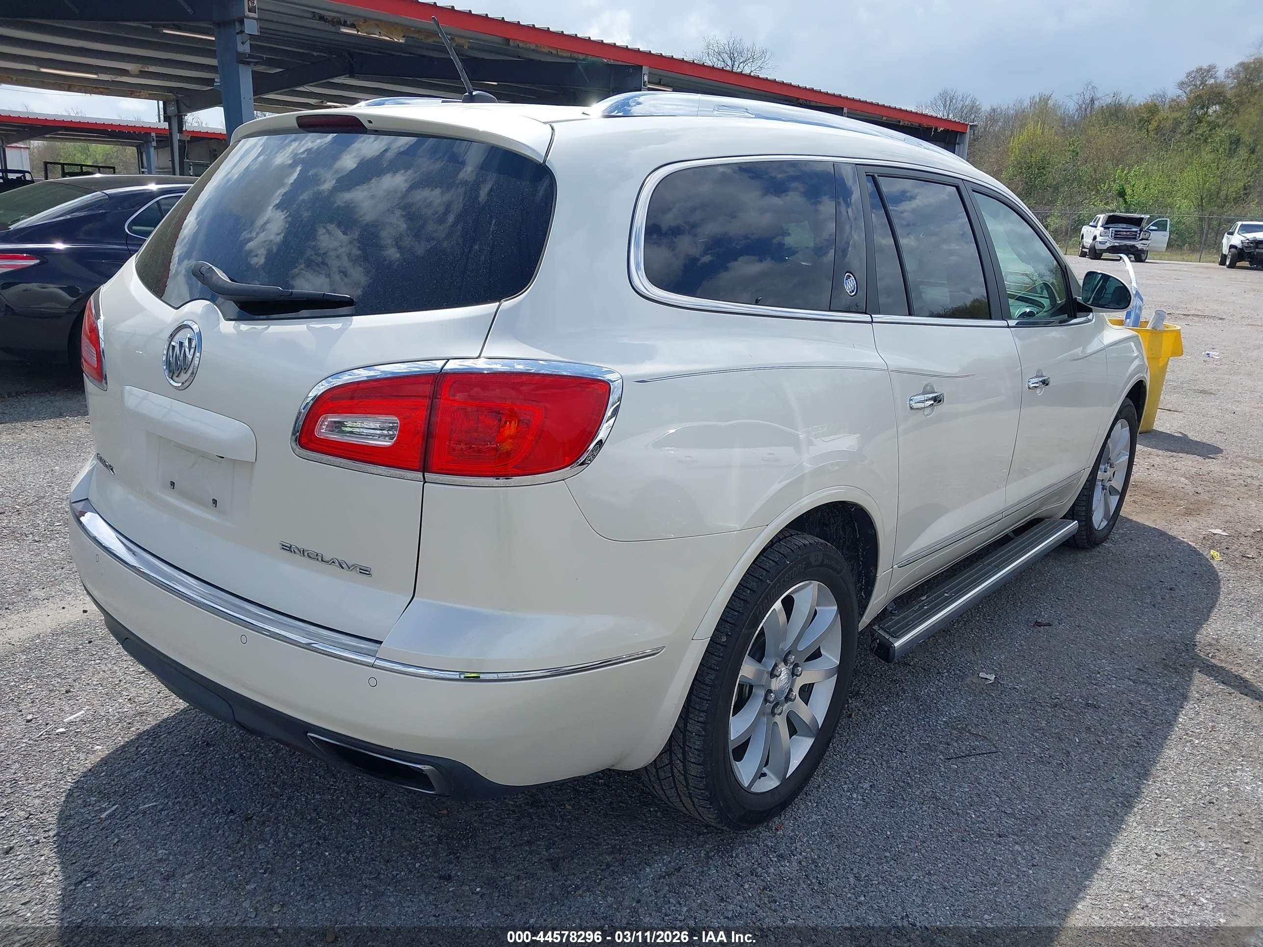 BUICK ENCLAVE image 4