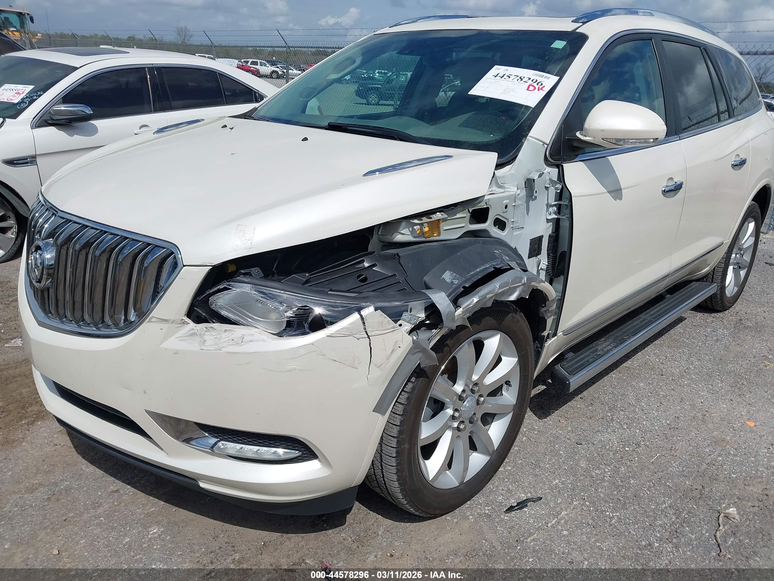 BUICK ENCLAVE image 6