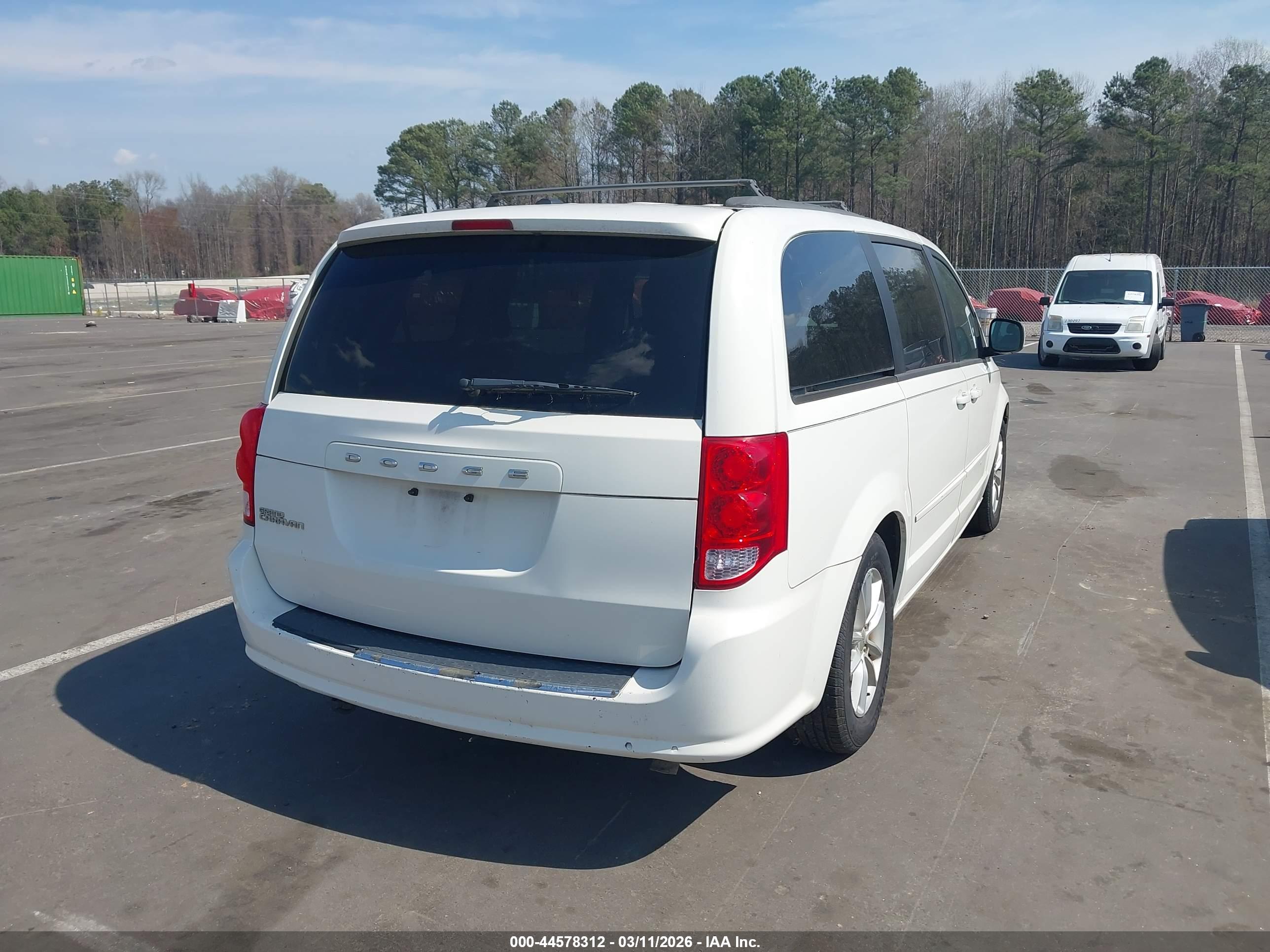 DODGE GRAND image 4