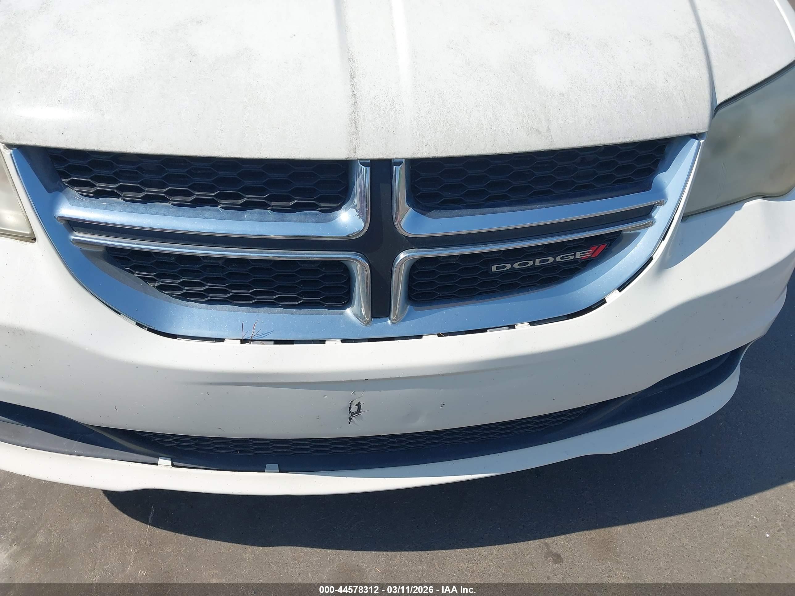 DODGE GRAND image 6