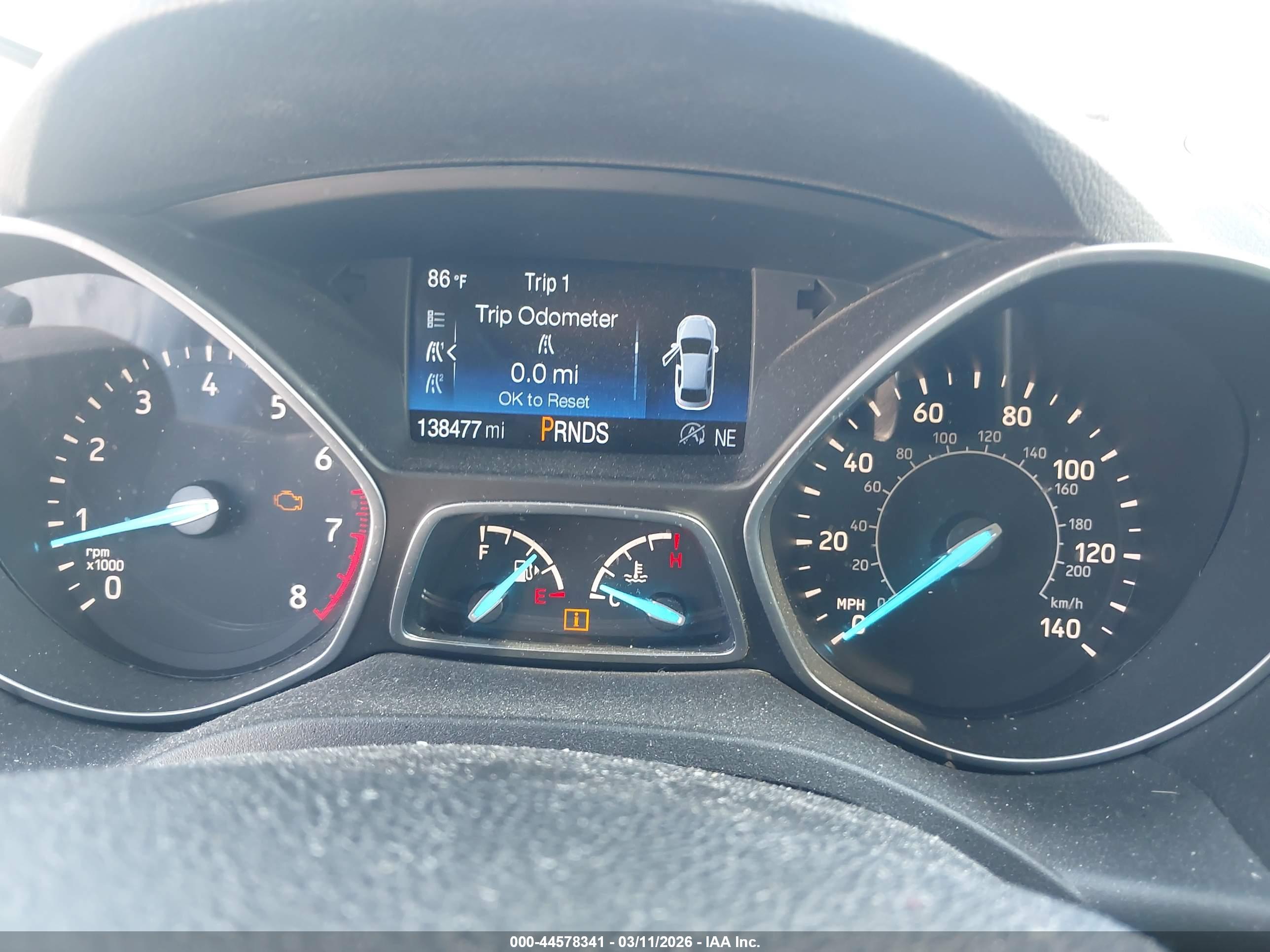 FORD ESCAPE image 7
