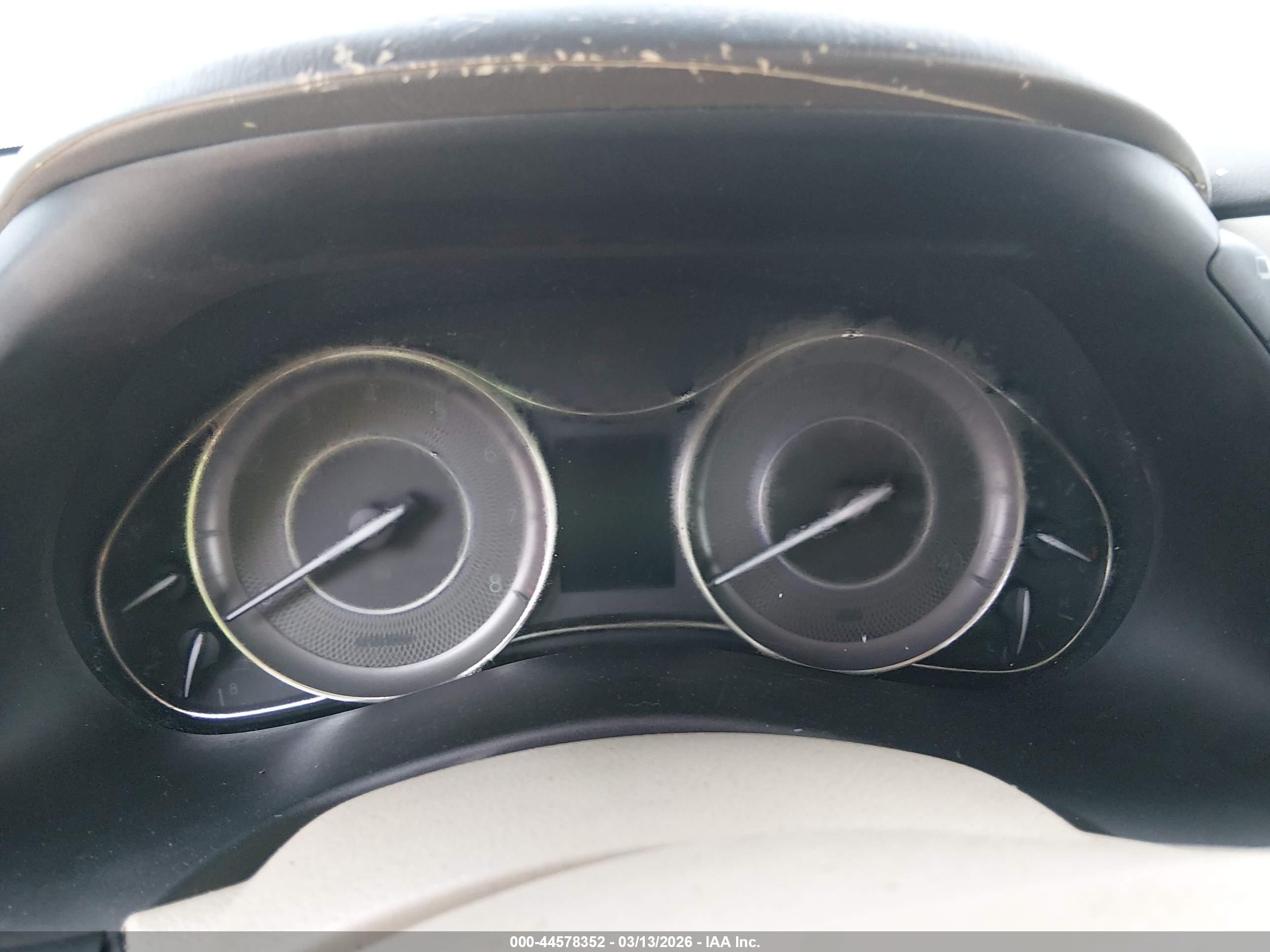 INFINITI QX56 image 7