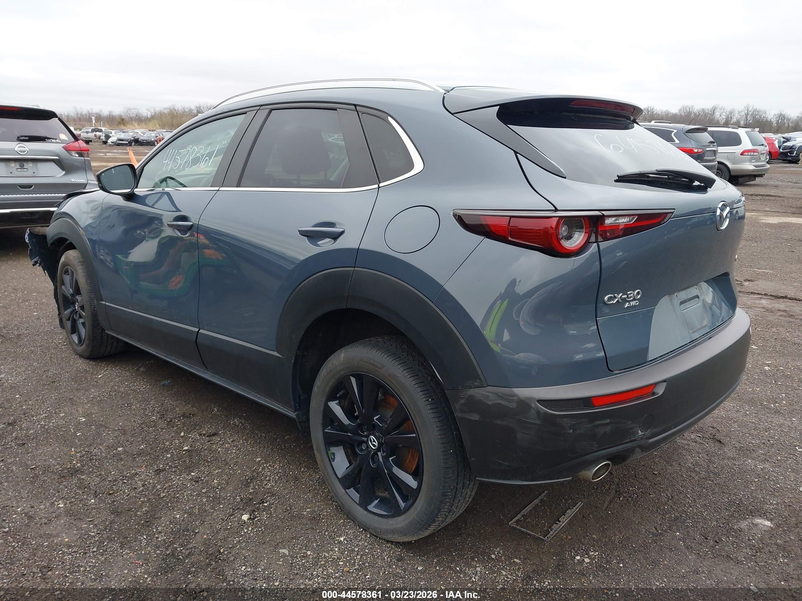 MAZDA CX-30 image 3