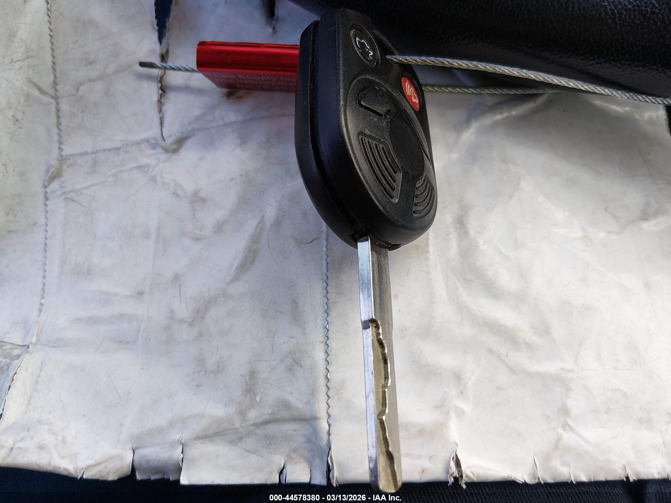 FORD ESCAPE image 11