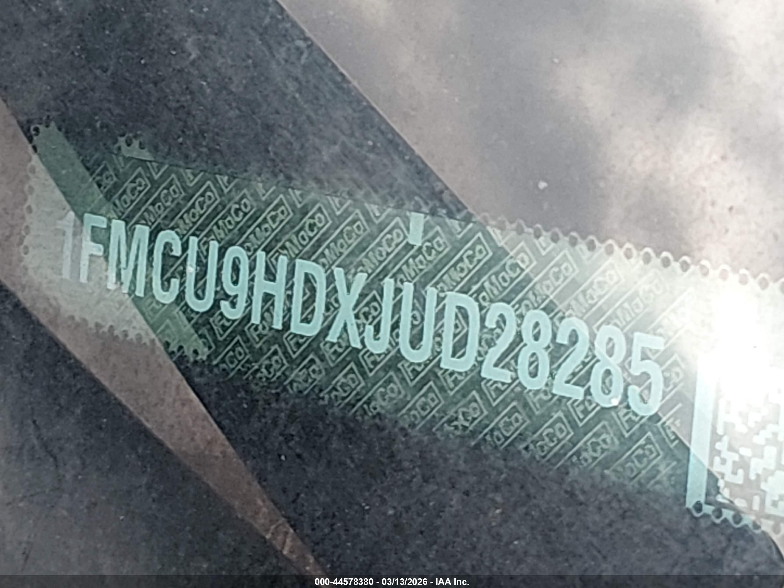FORD ESCAPE image 9