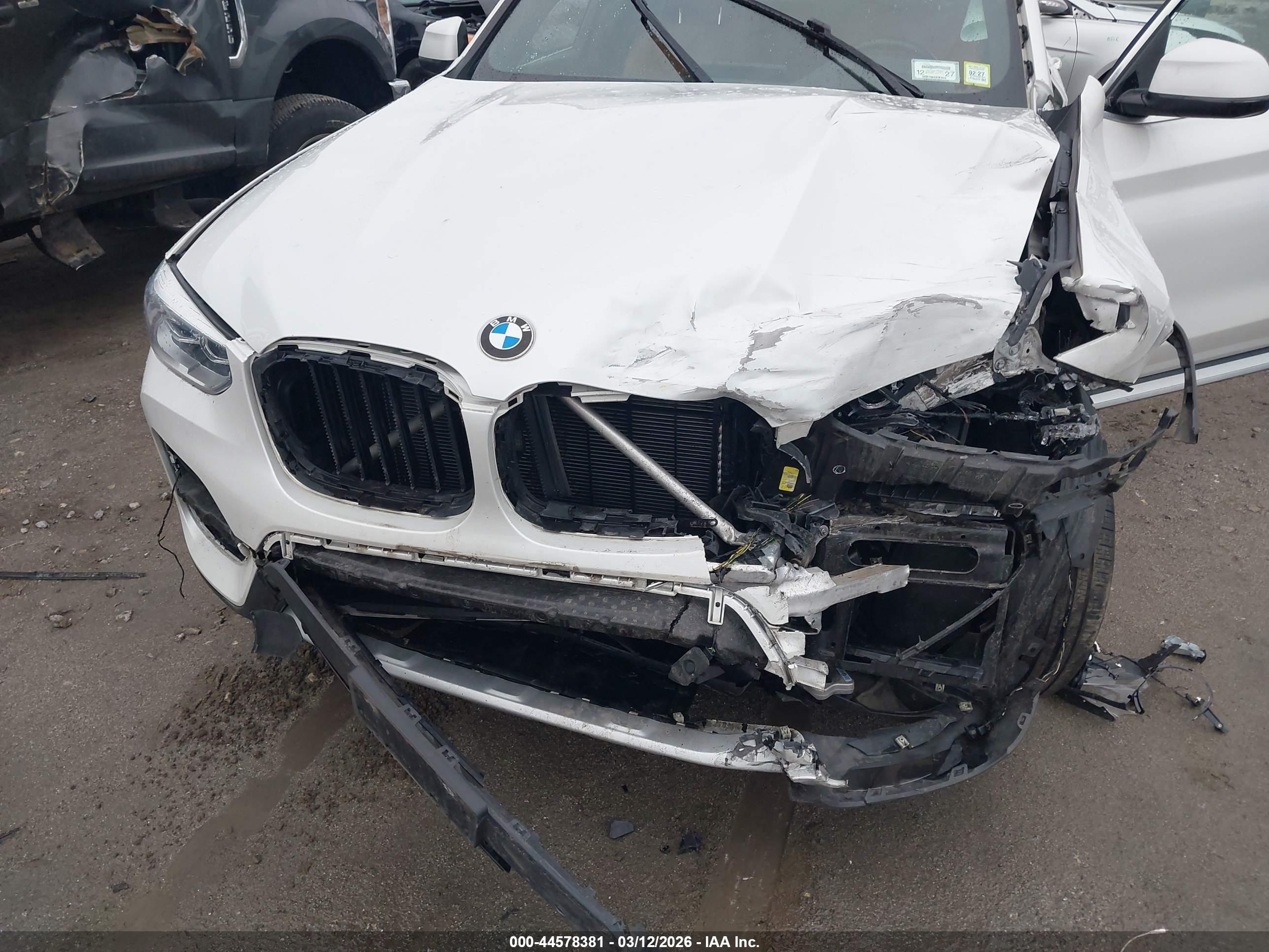 BMW X3 image 6