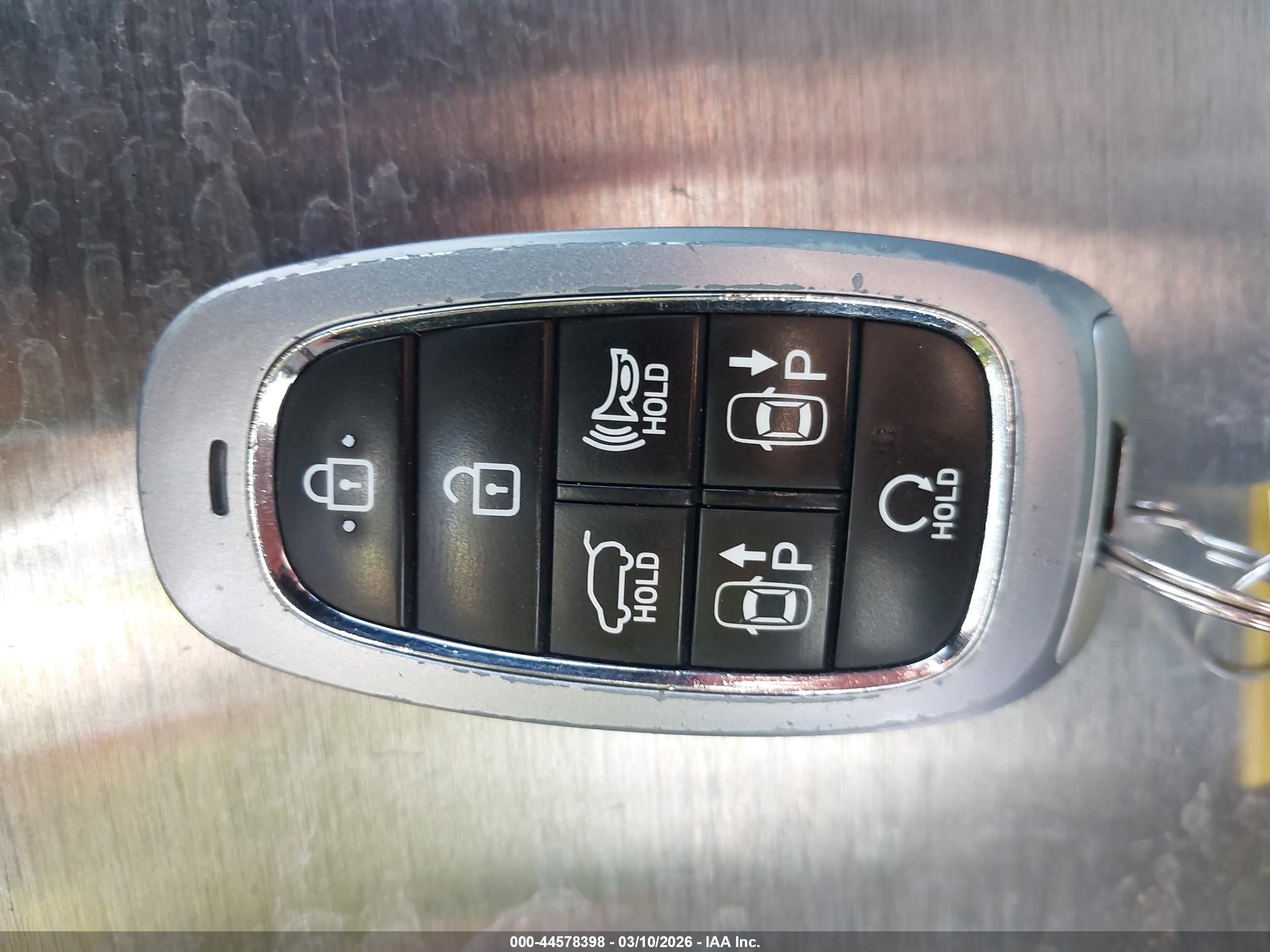 HYUNDAI SANTA image 11