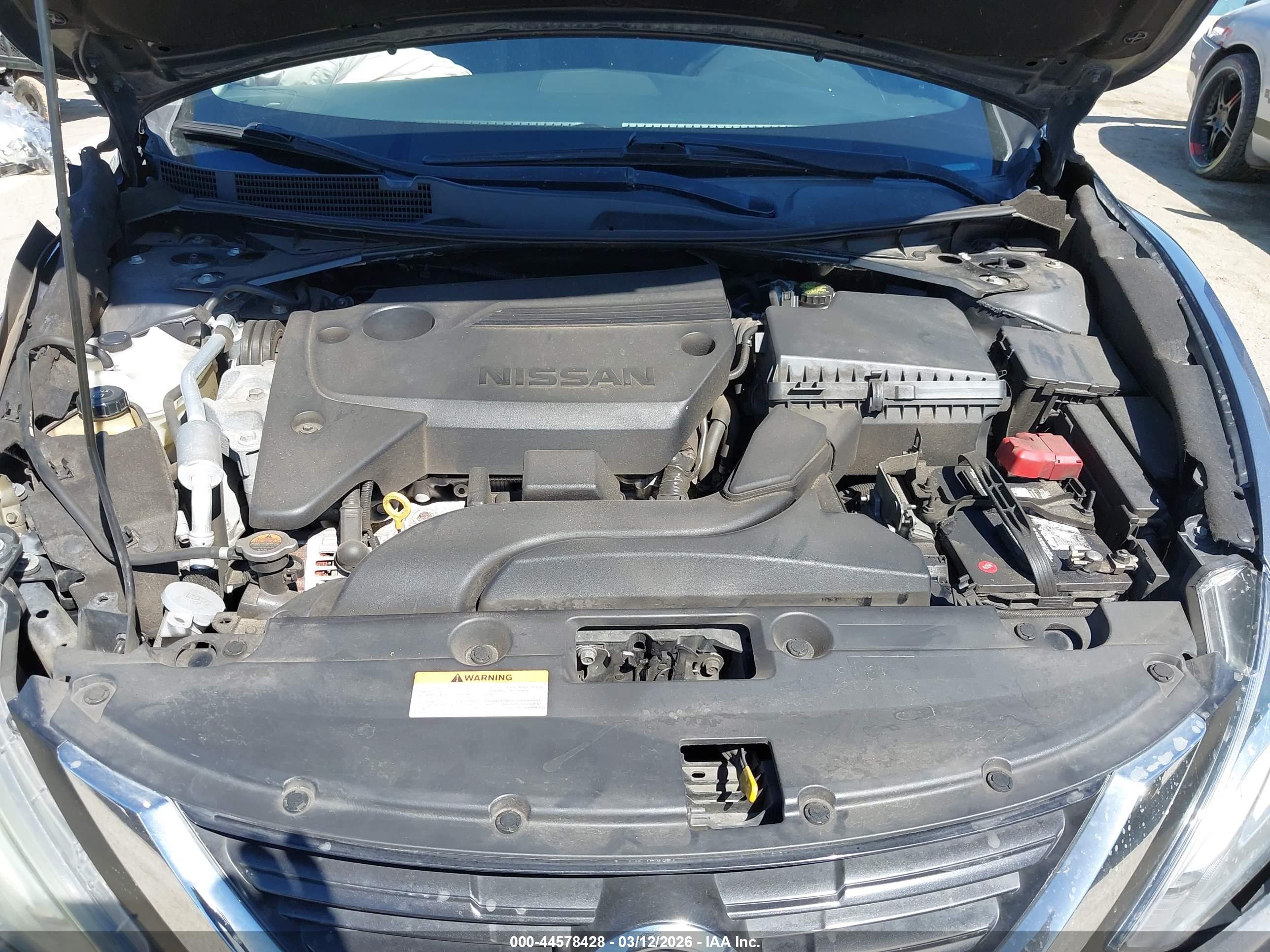 NISSAN ALTIMA image 10