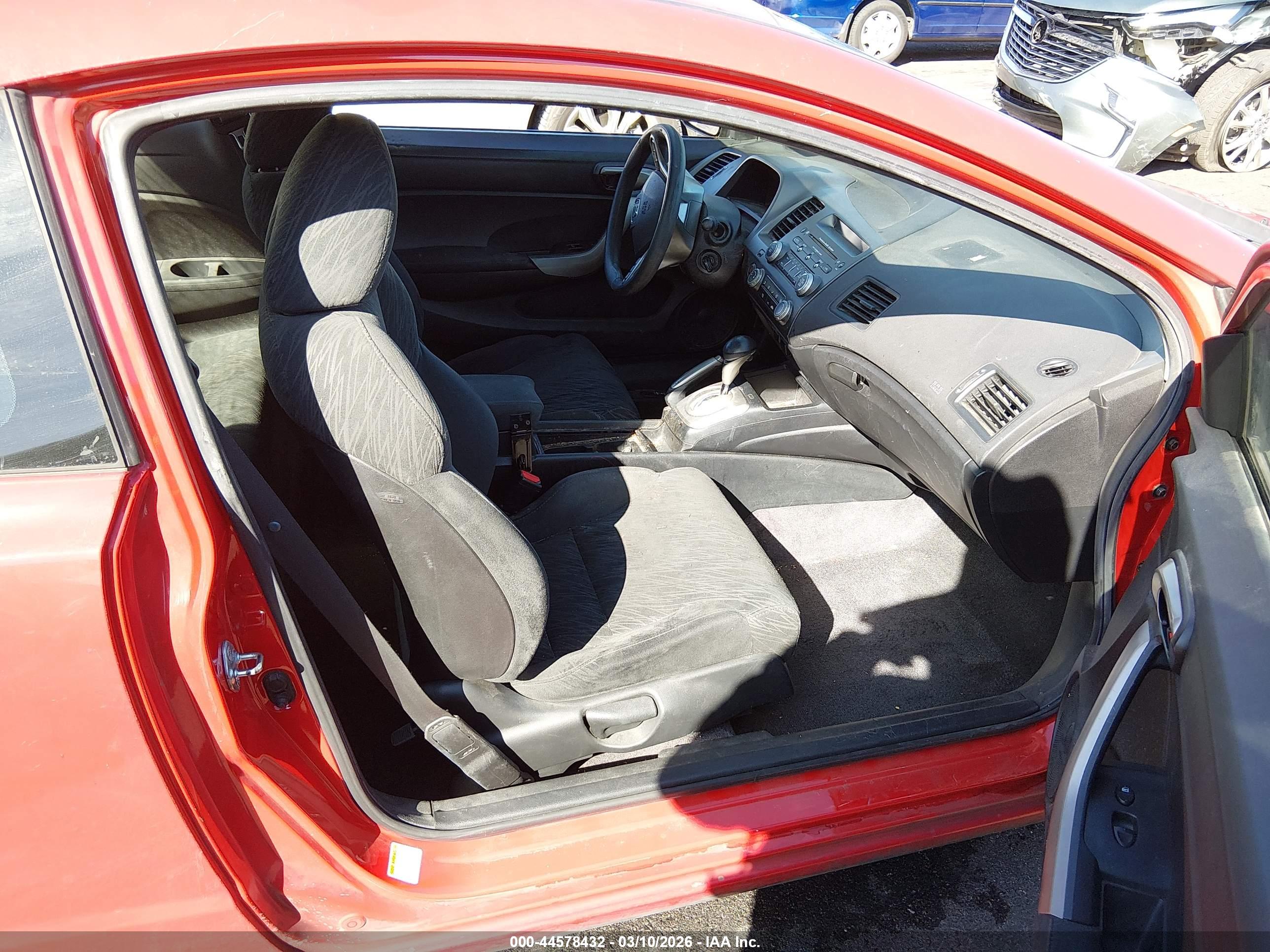 HONDA CIVIC image 5