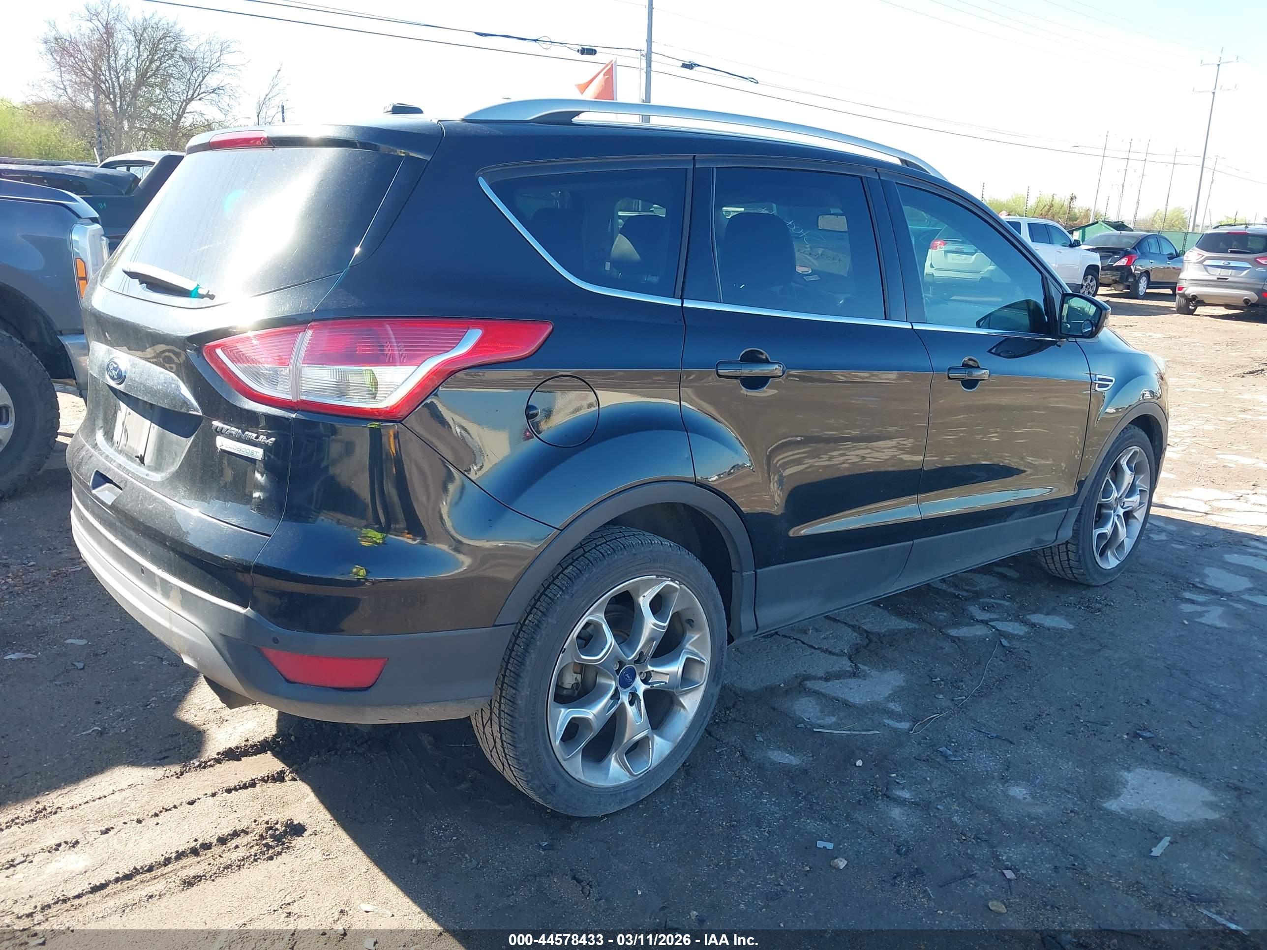 FORD ESCAPE image 4