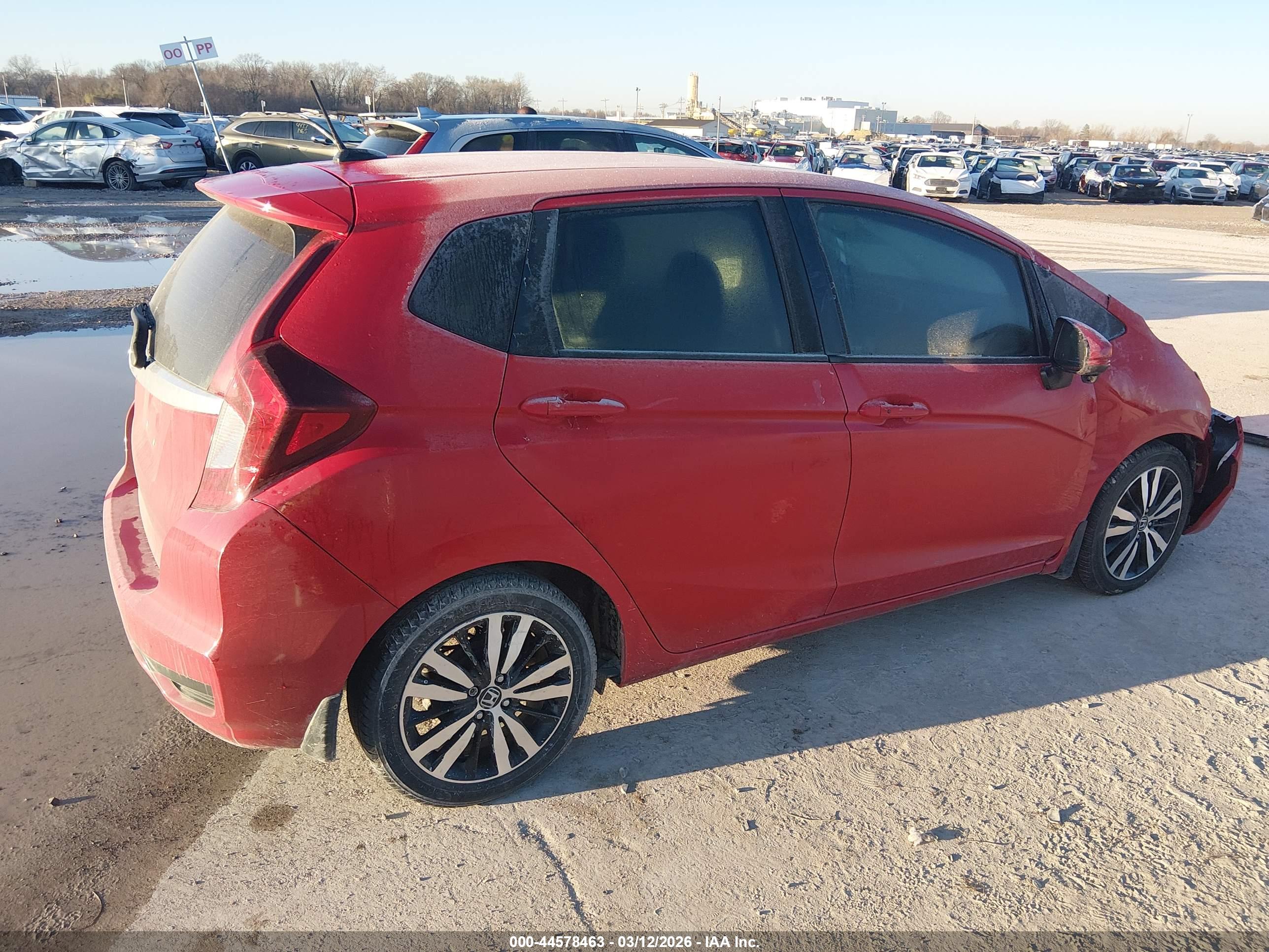 HONDA FIT image 4