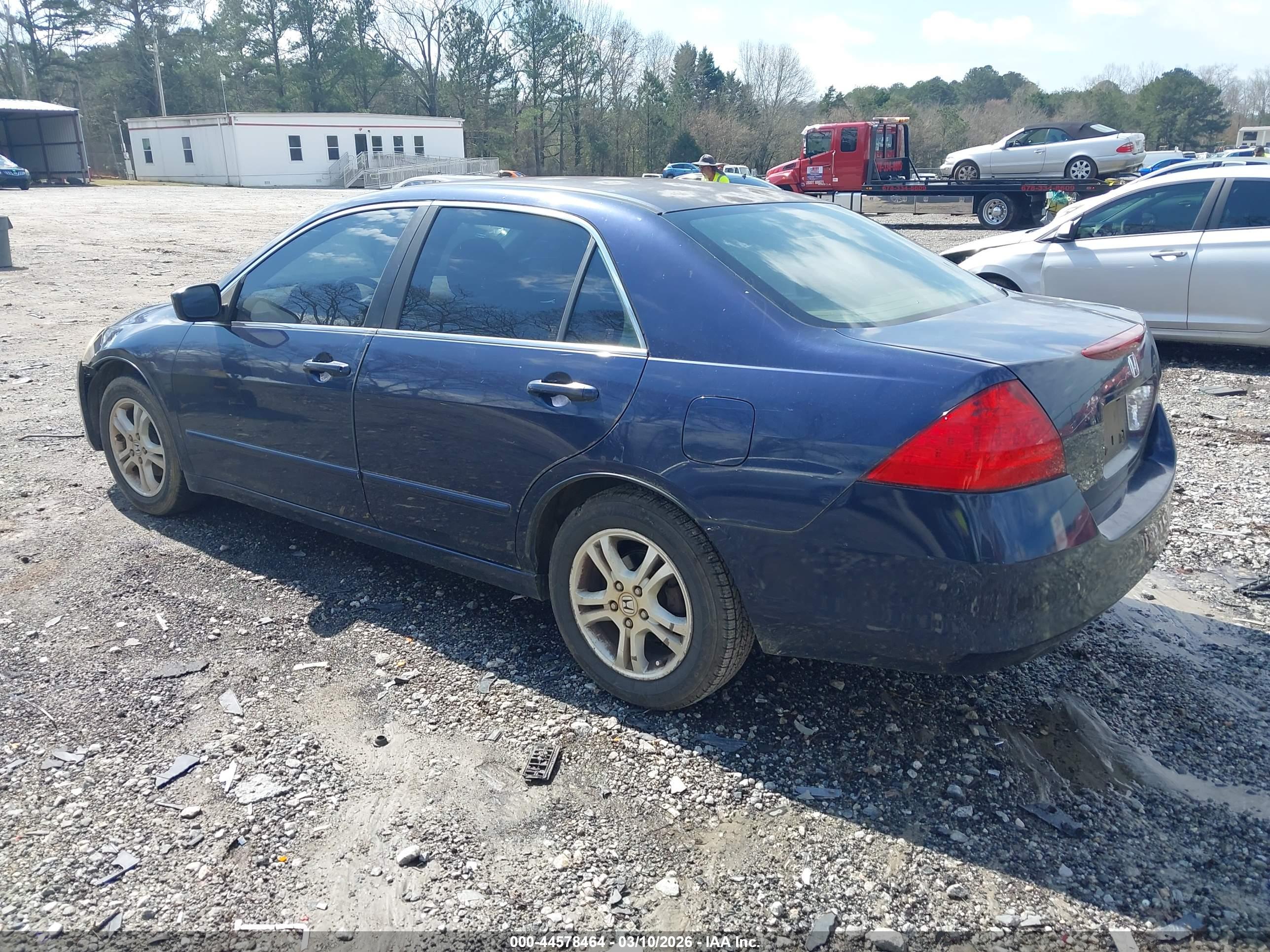 HONDA ACCORD image 3