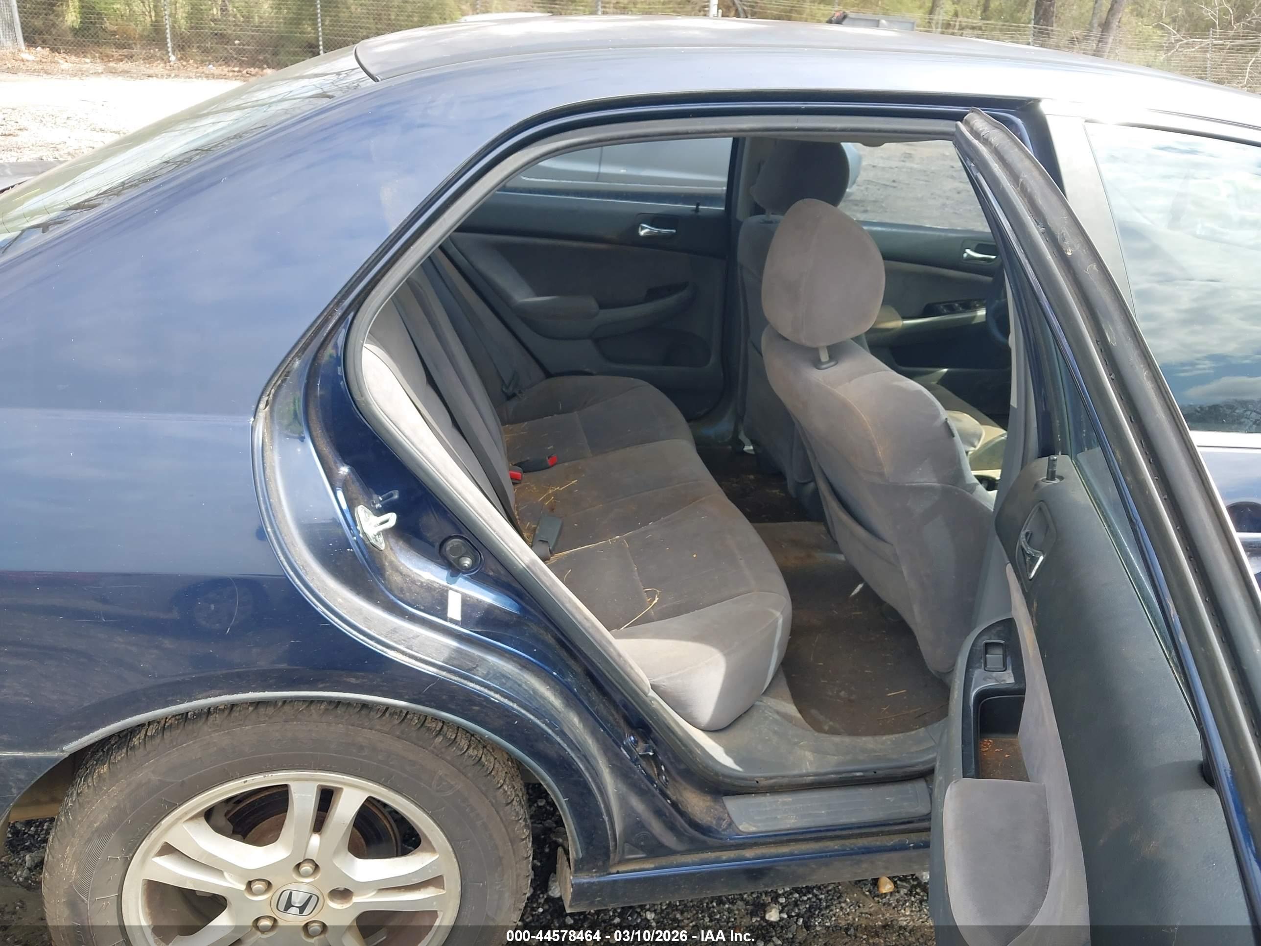 HONDA ACCORD image 8