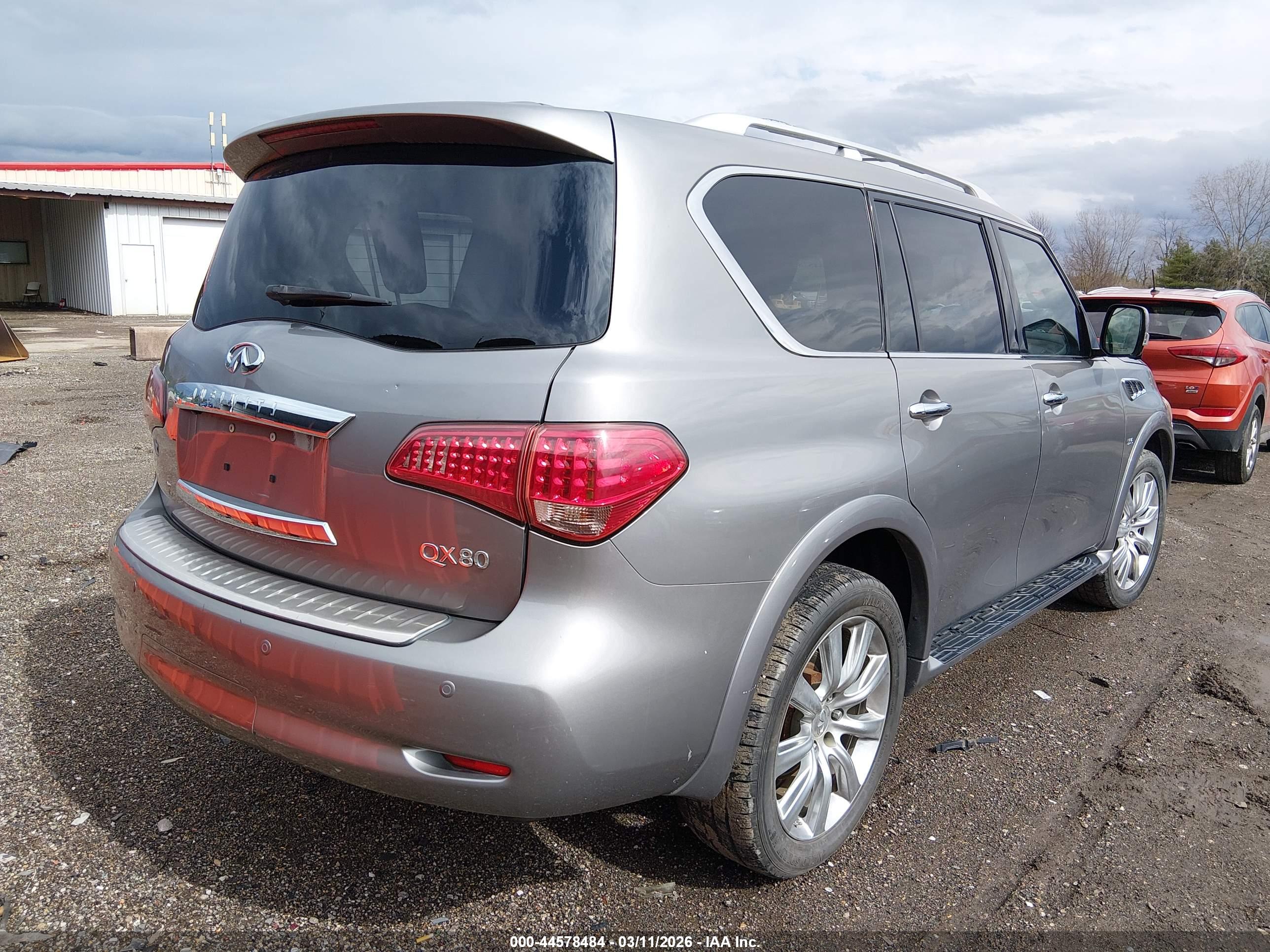 INFINITI QX80 image 4