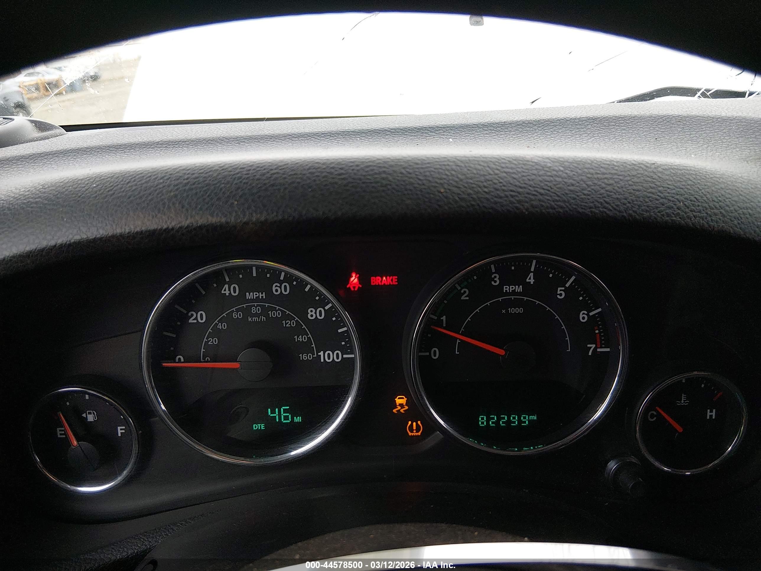 JEEP WRANGLER image 7