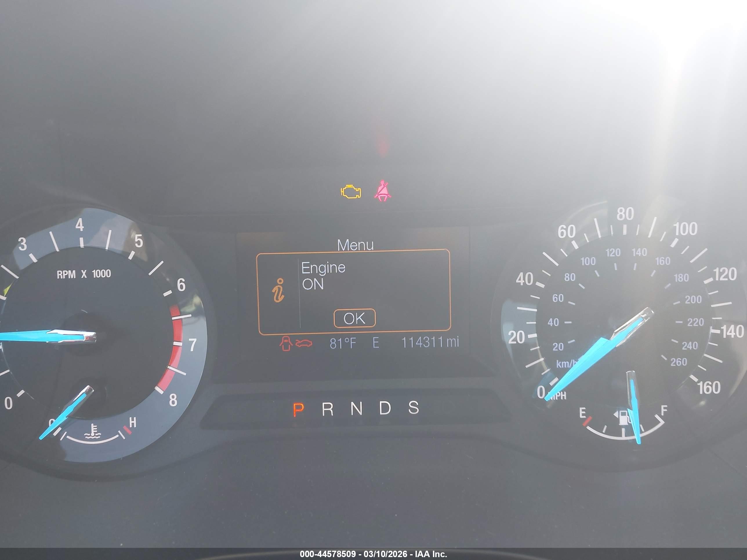 FORD FUSION image 7