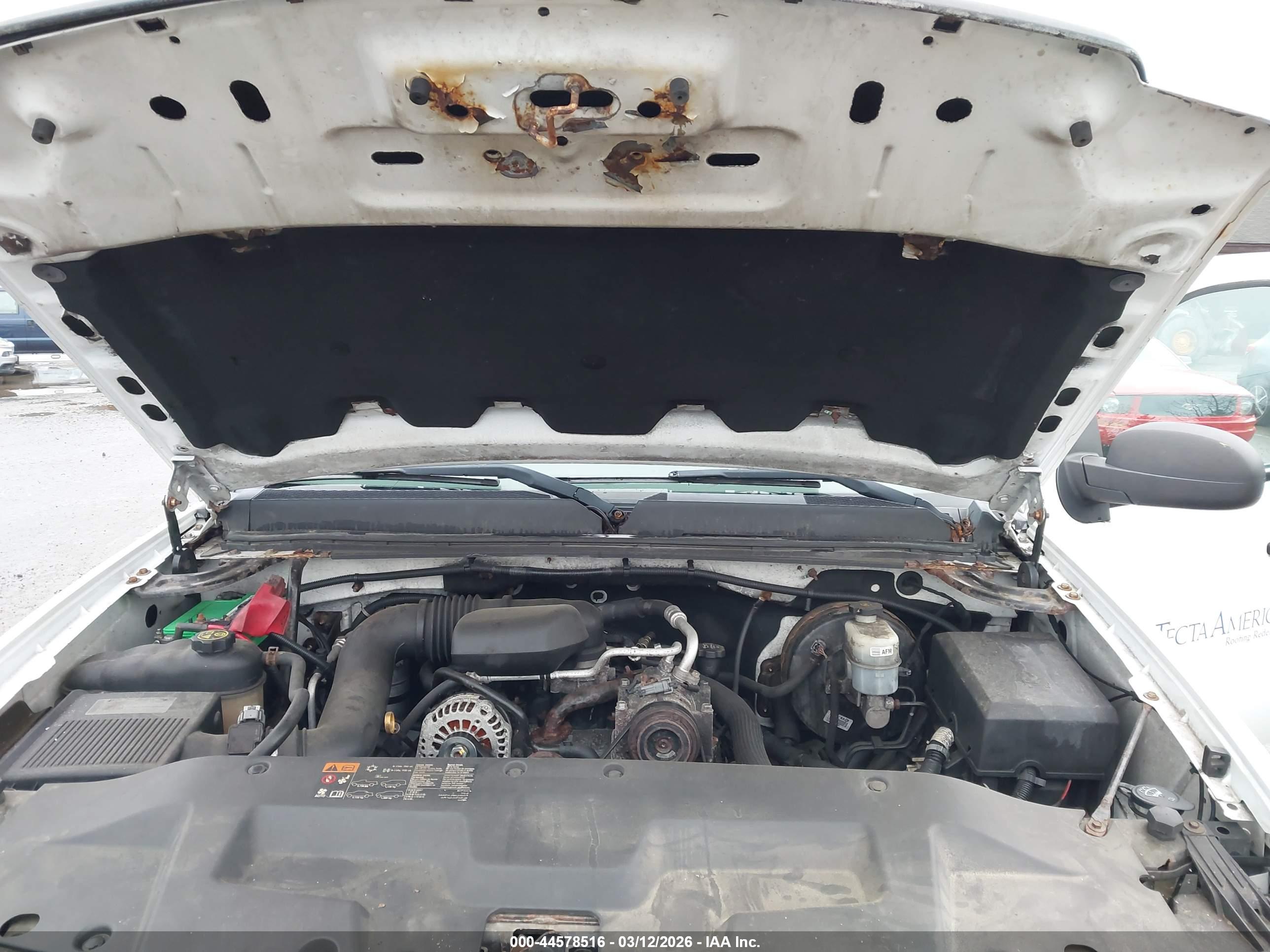 GMC SIERRA image 10