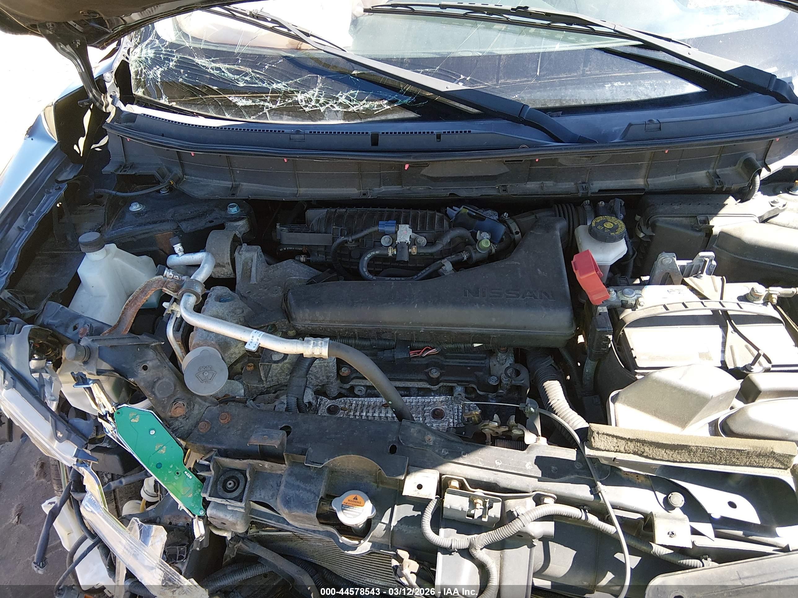 NISSAN ROGUE image 10