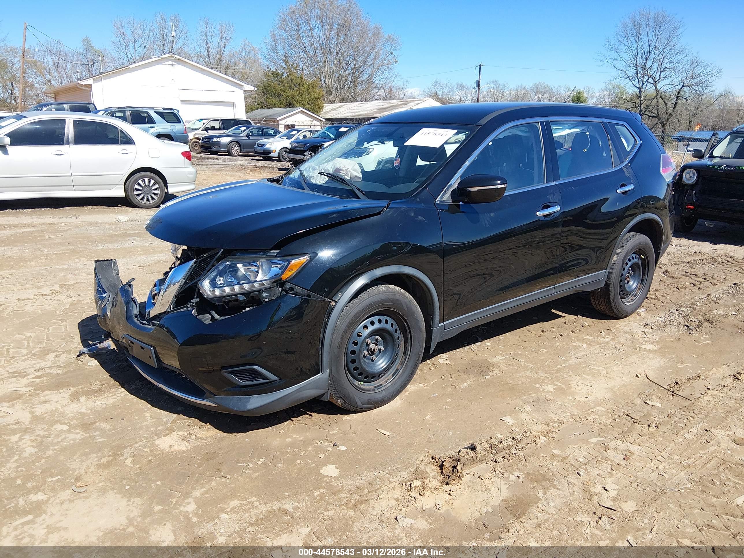NISSAN ROGUE image 2