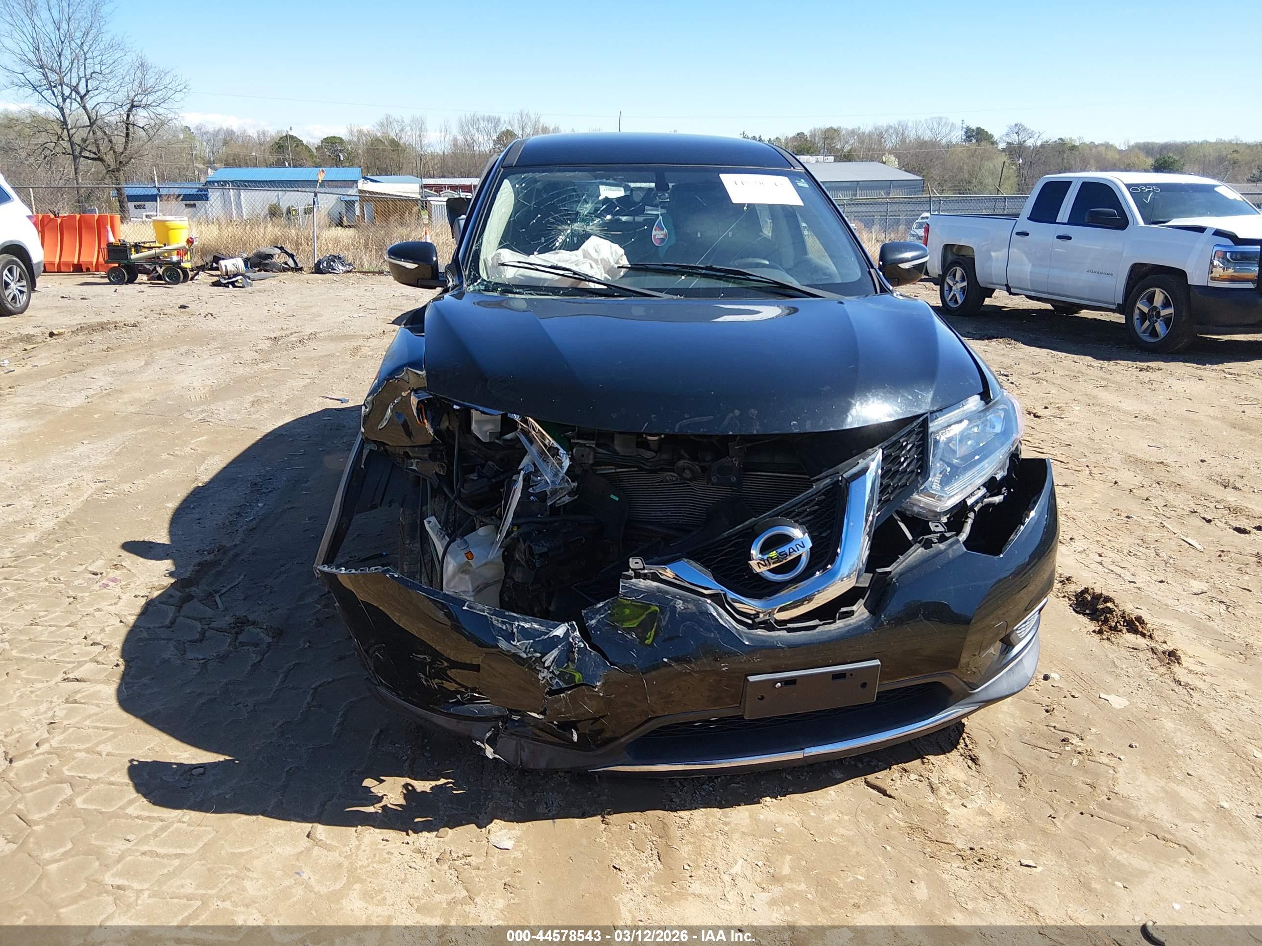 NISSAN ROGUE image 6