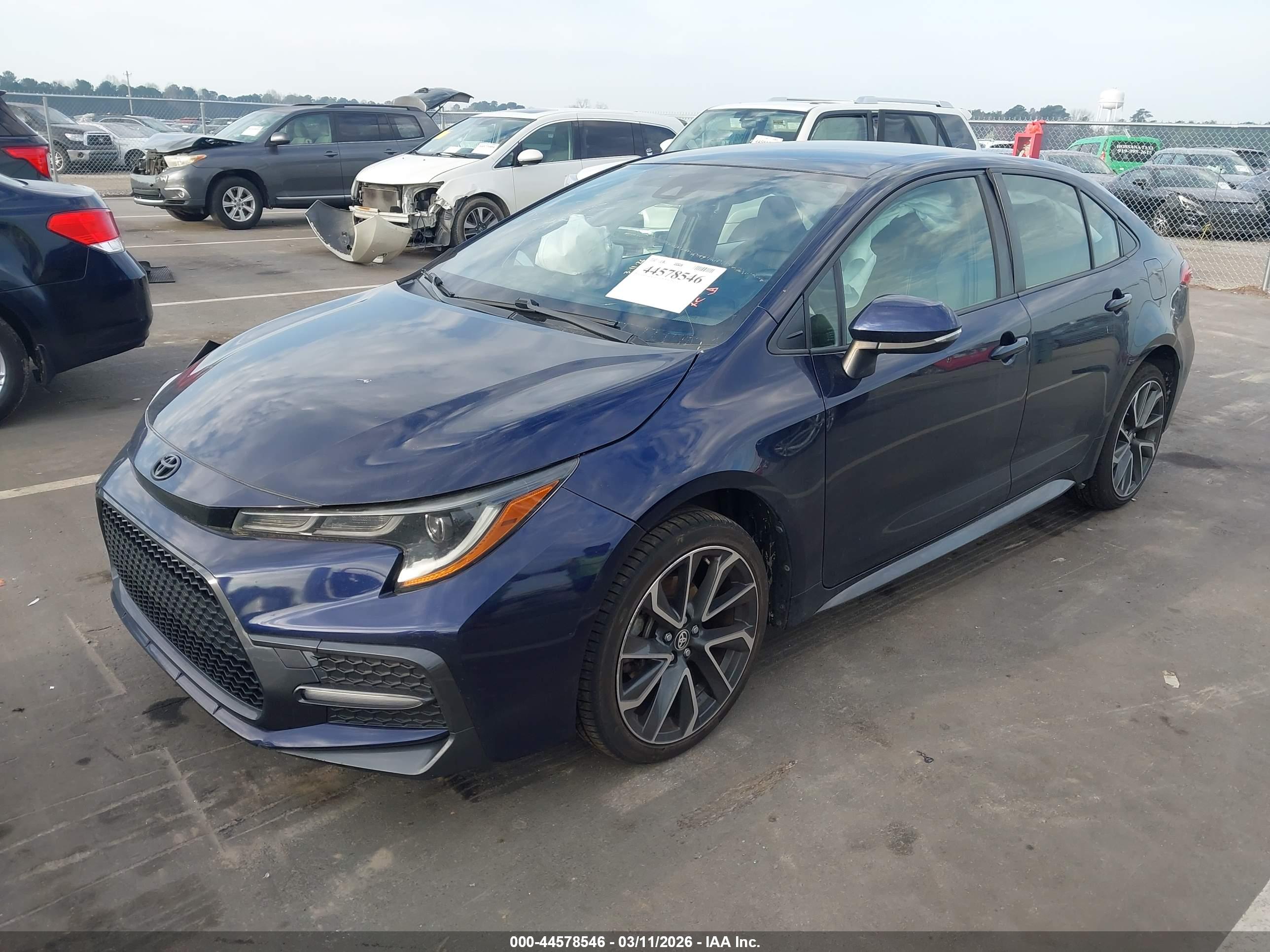 TOYOTA COROLLA image 2
