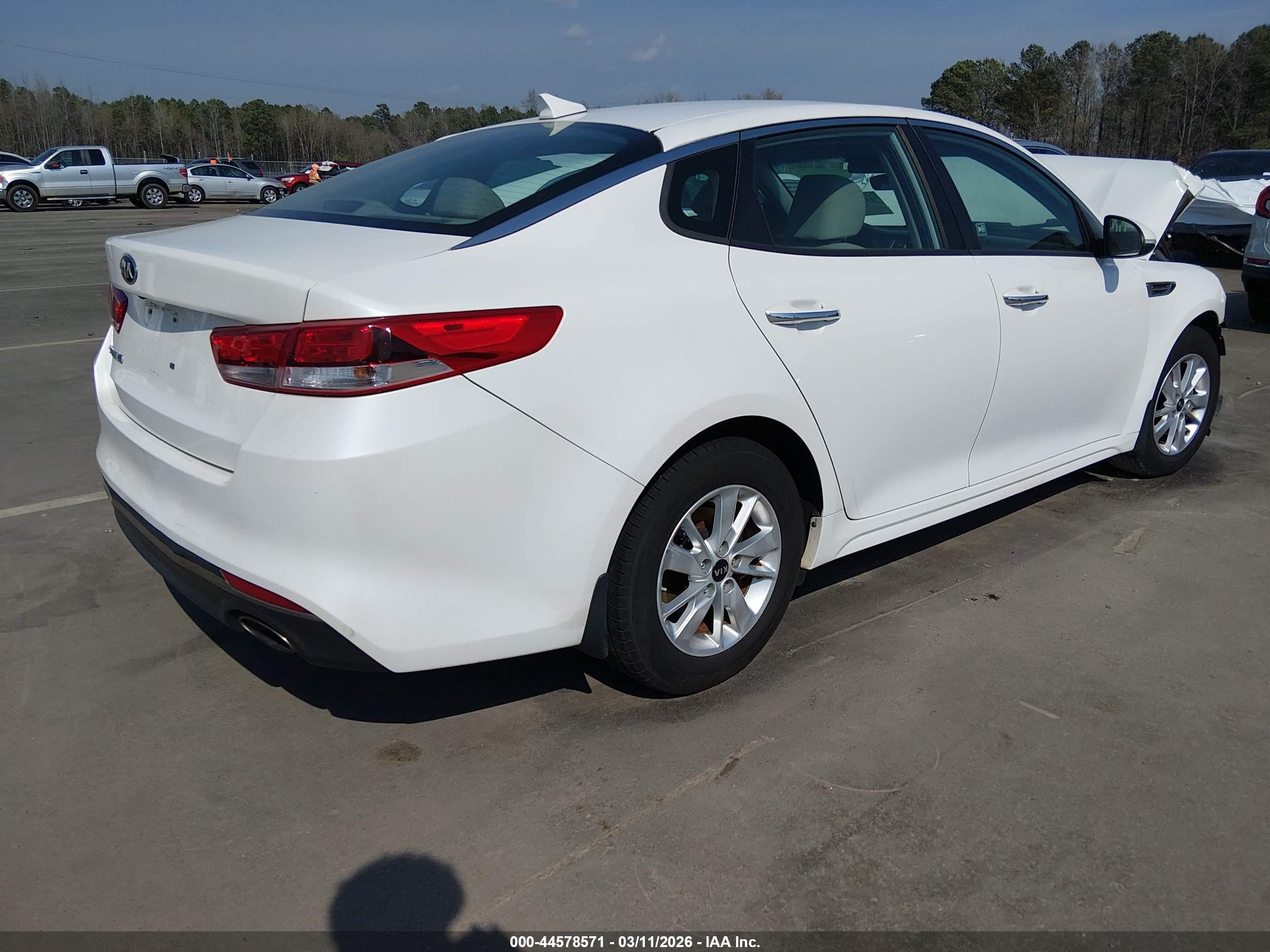 KIA OPTIMA image 4