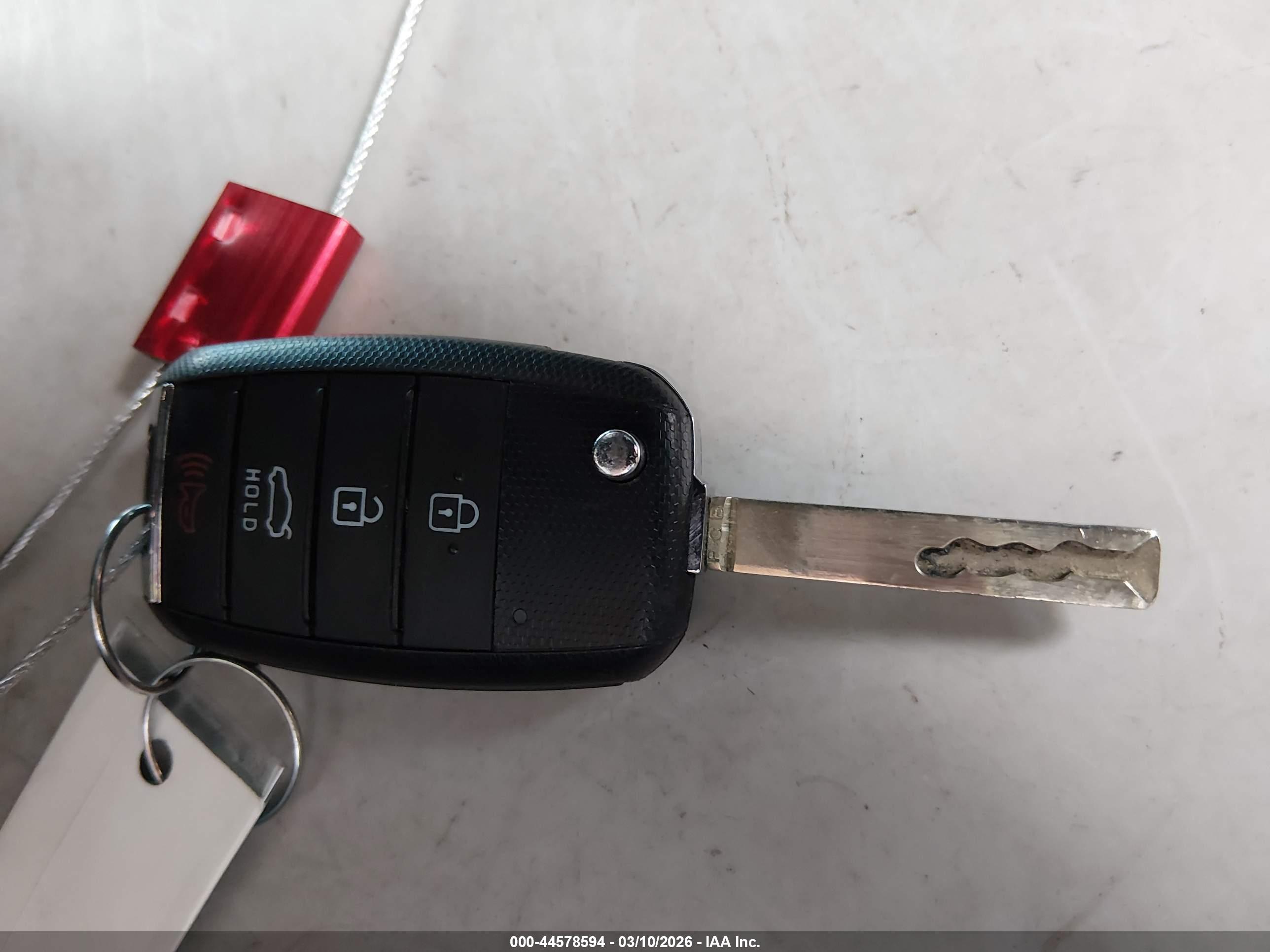 KIA RIO image 11