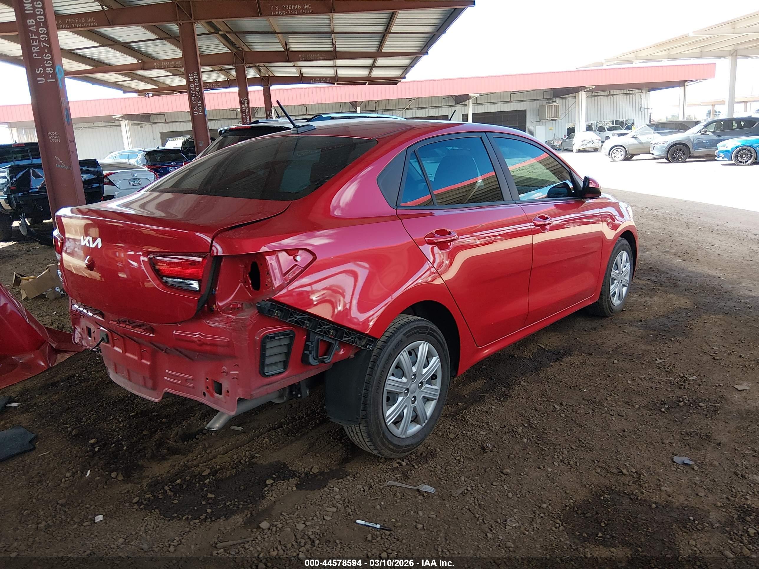 KIA RIO image 4