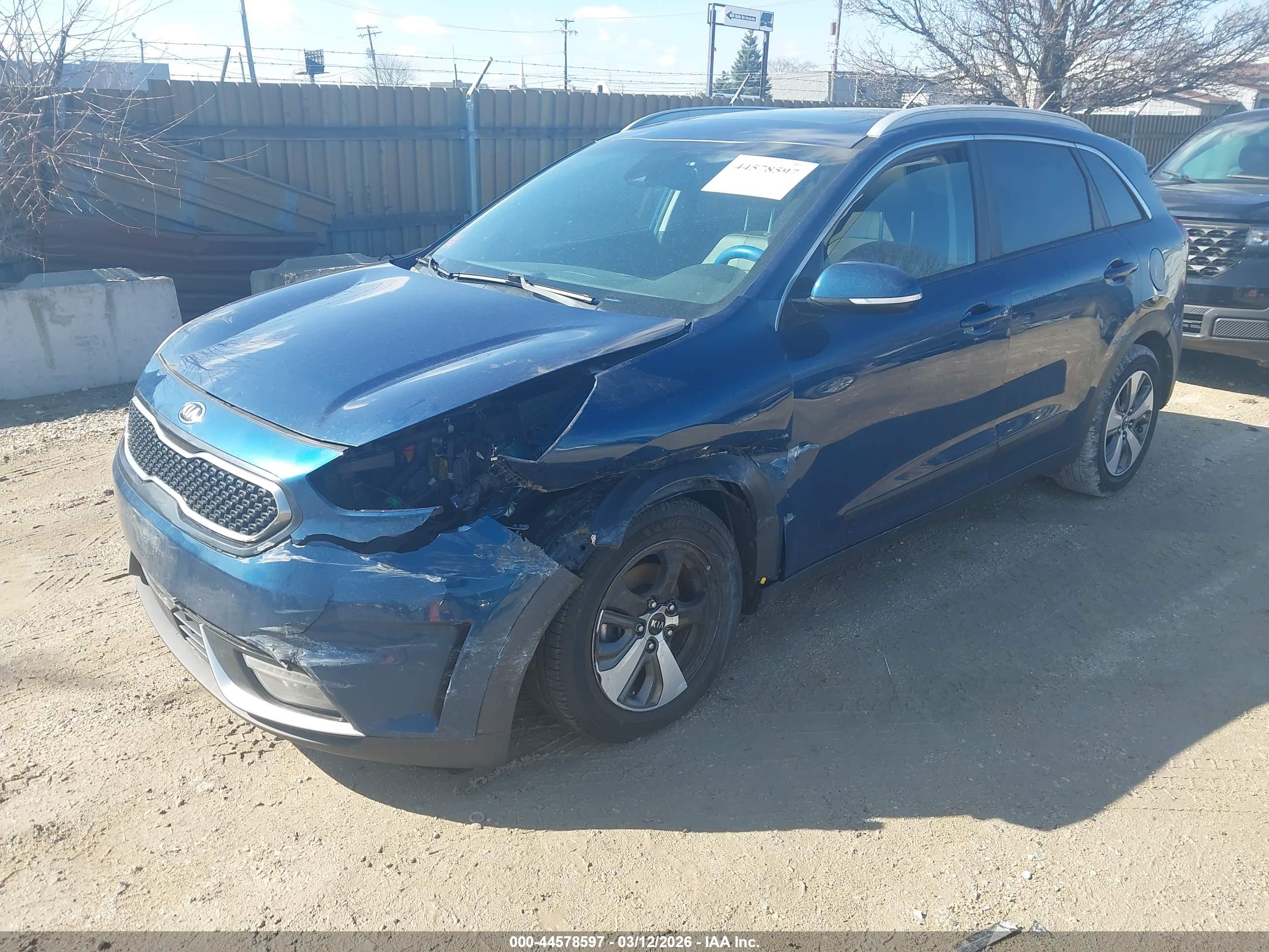 KIA NIRO image 2
