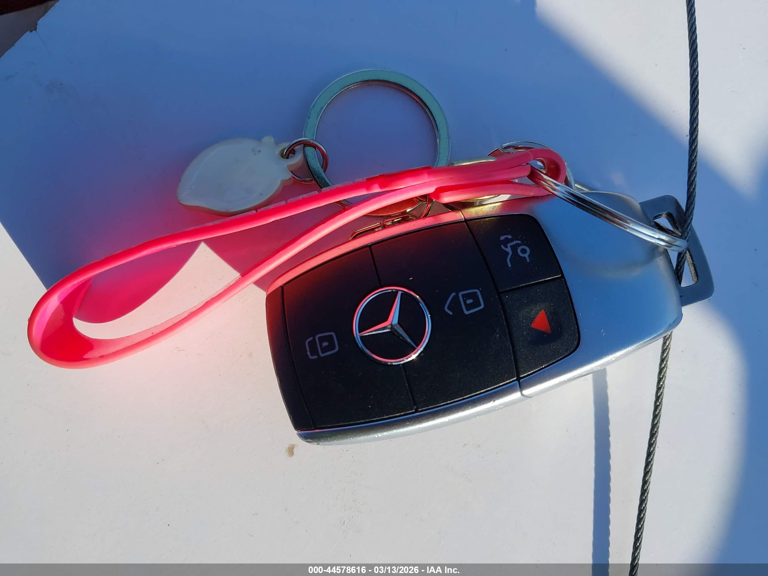MERCEDES-BENZ C image 11