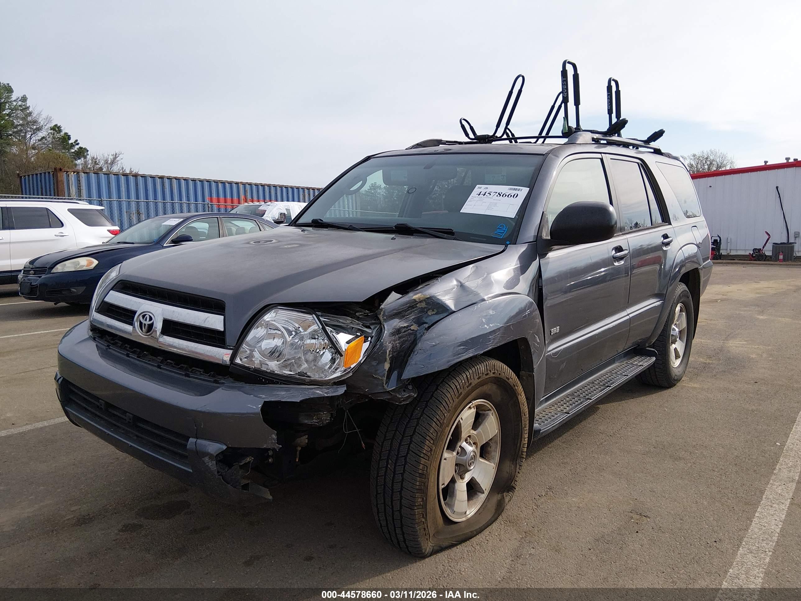 TOYOTA 4RUNNER image 6