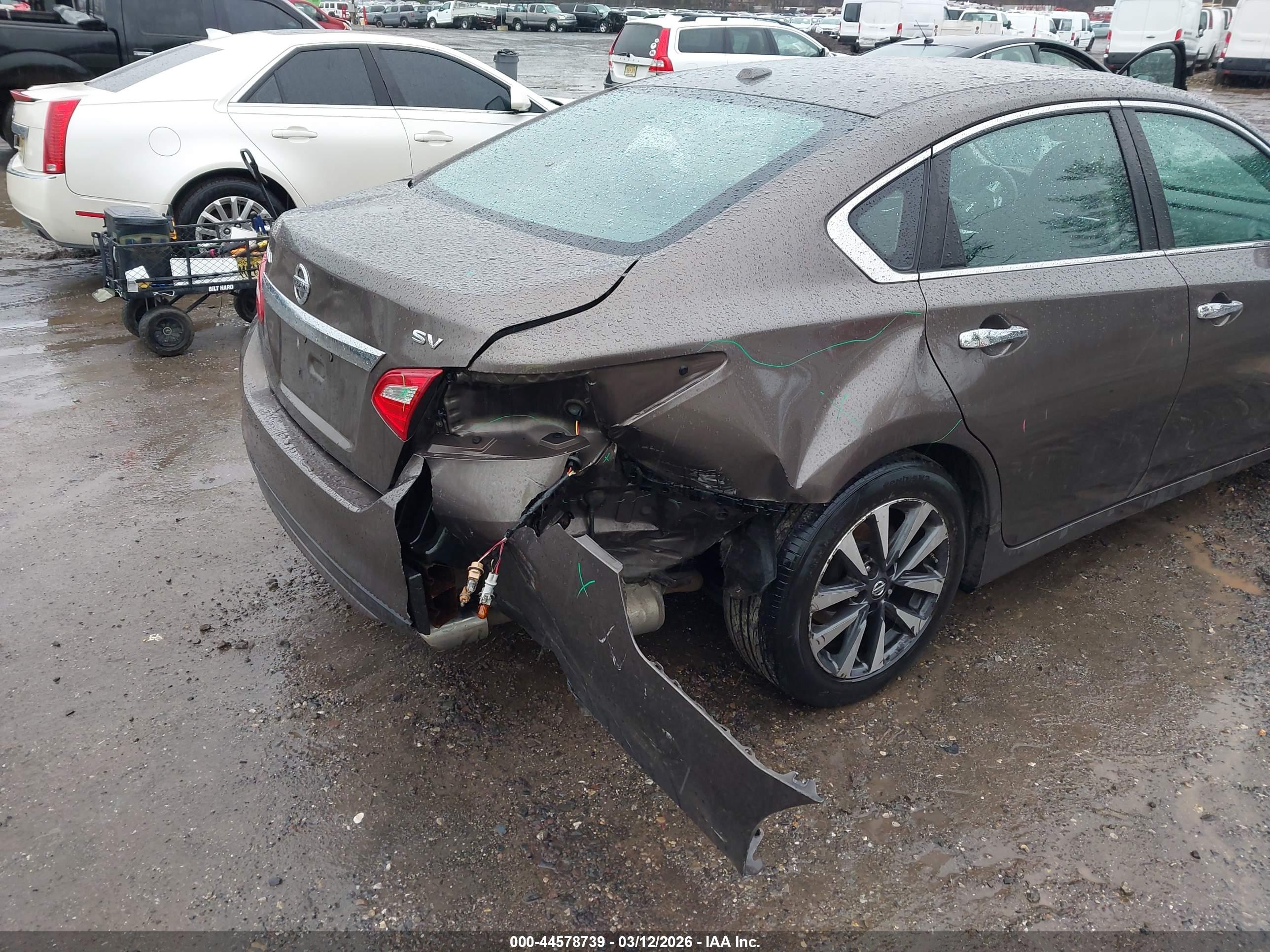 NISSAN ALTIMA image 6