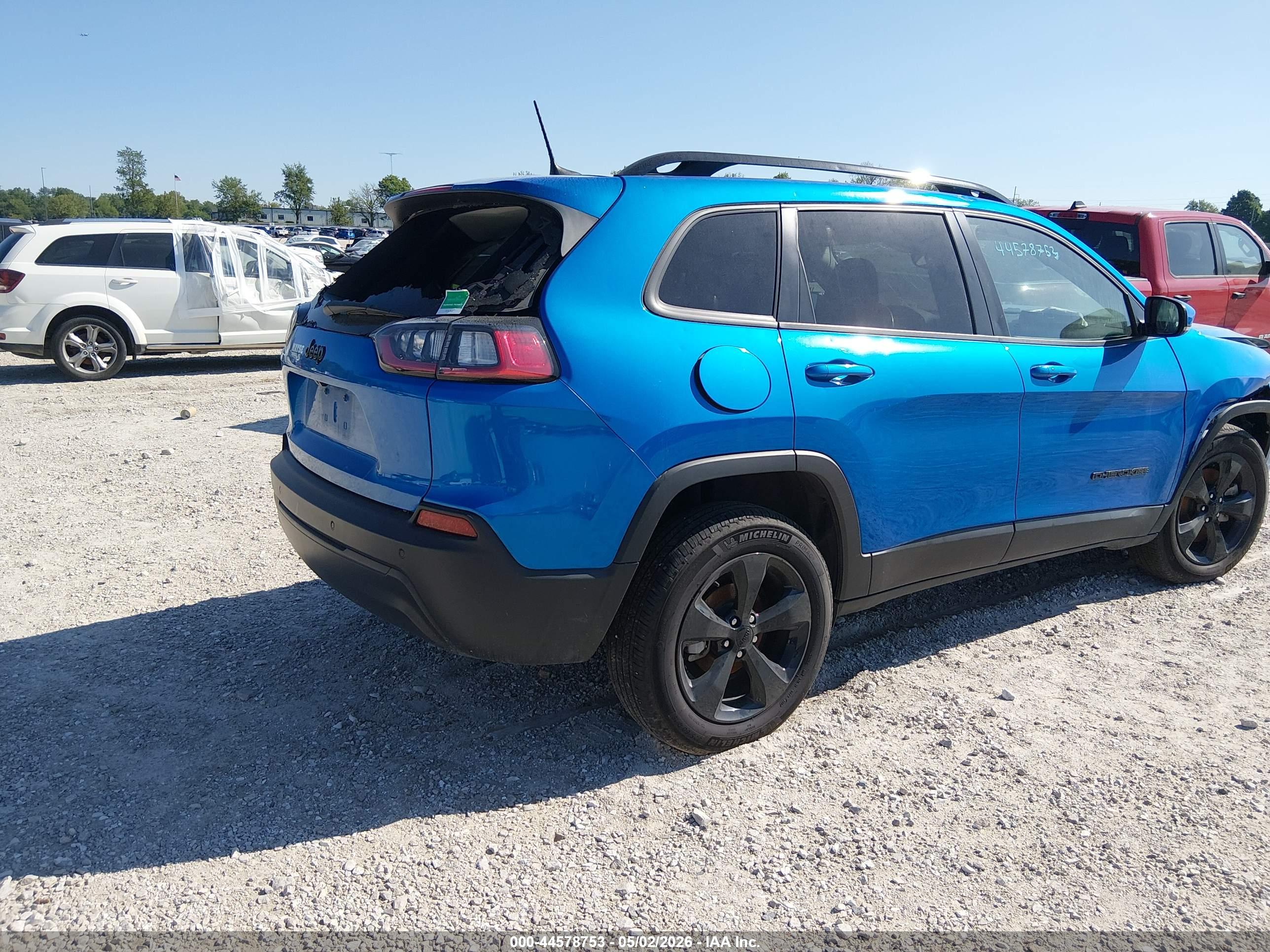 JEEP CHEROKEE image 4