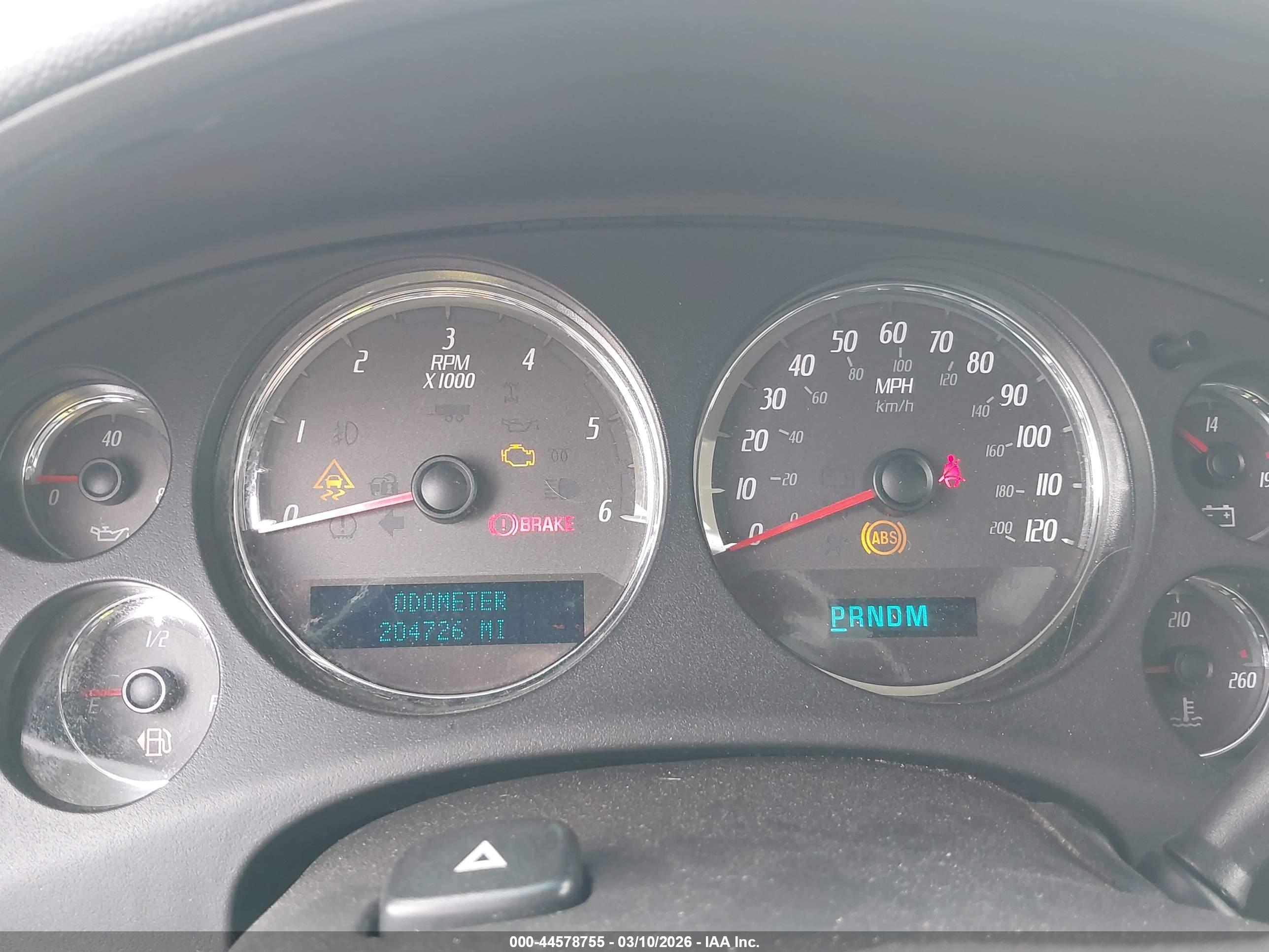 GMC YUKON image 7