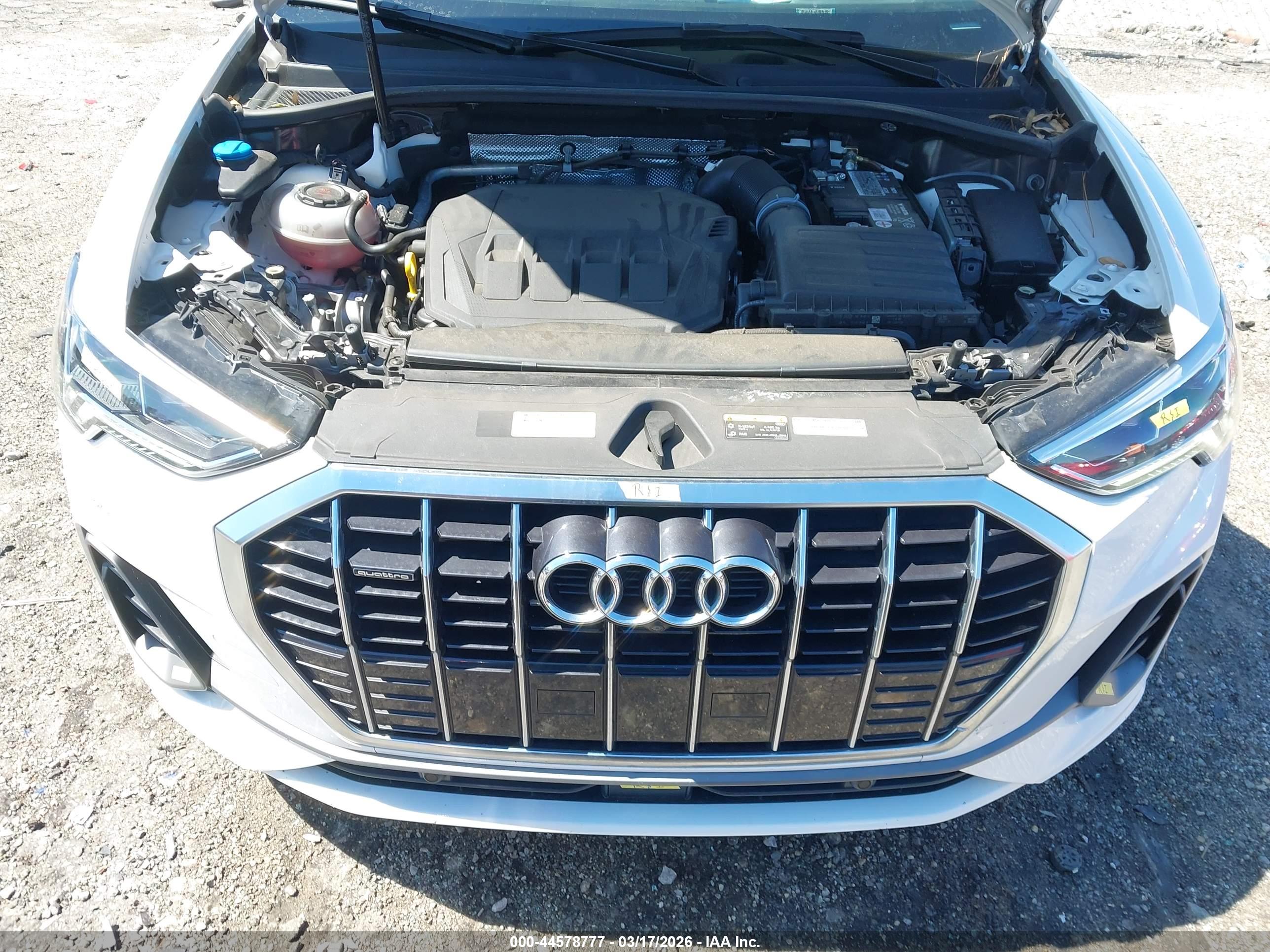 AUDI Q3 image 10