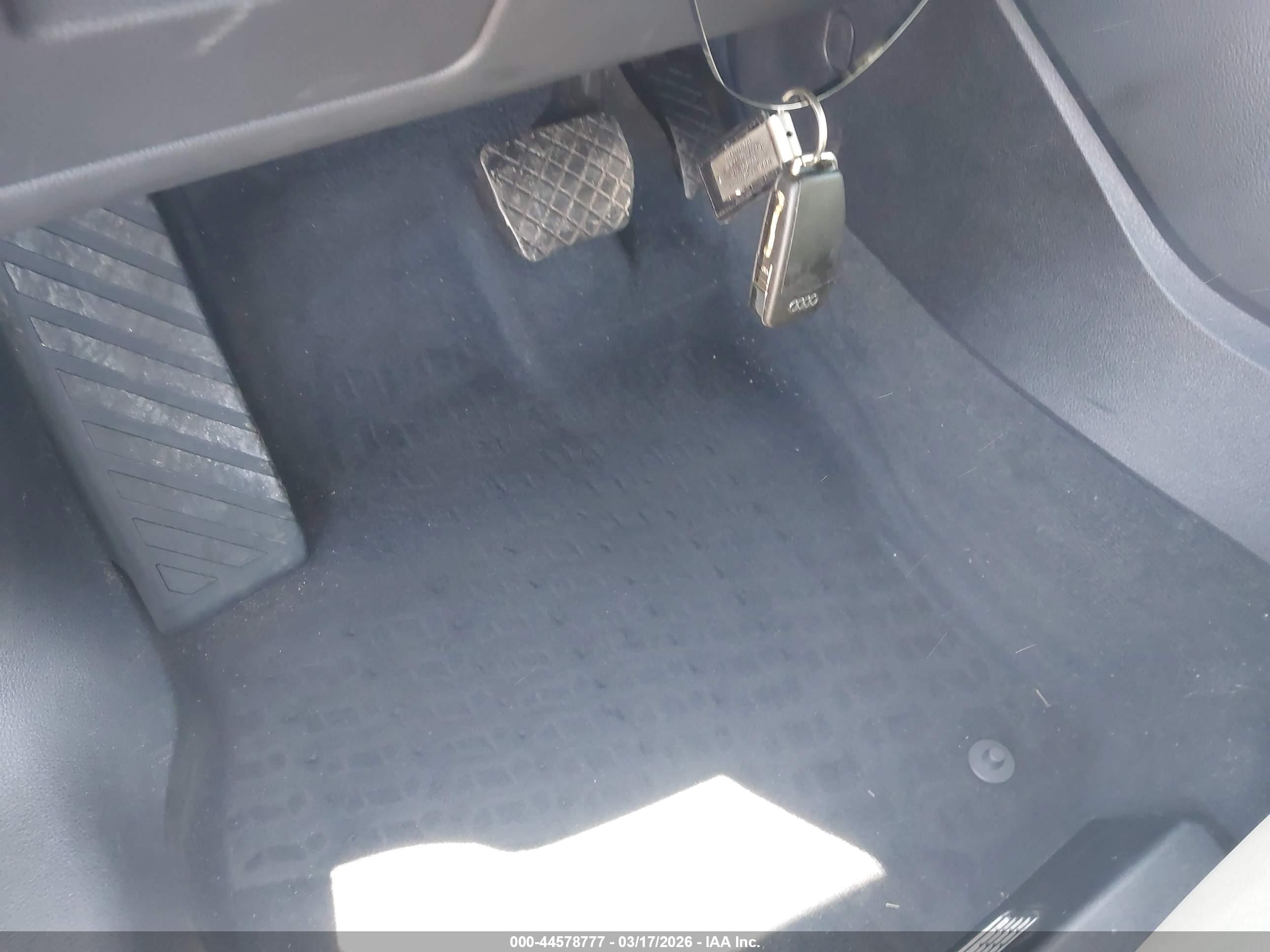 AUDI Q3 image 11