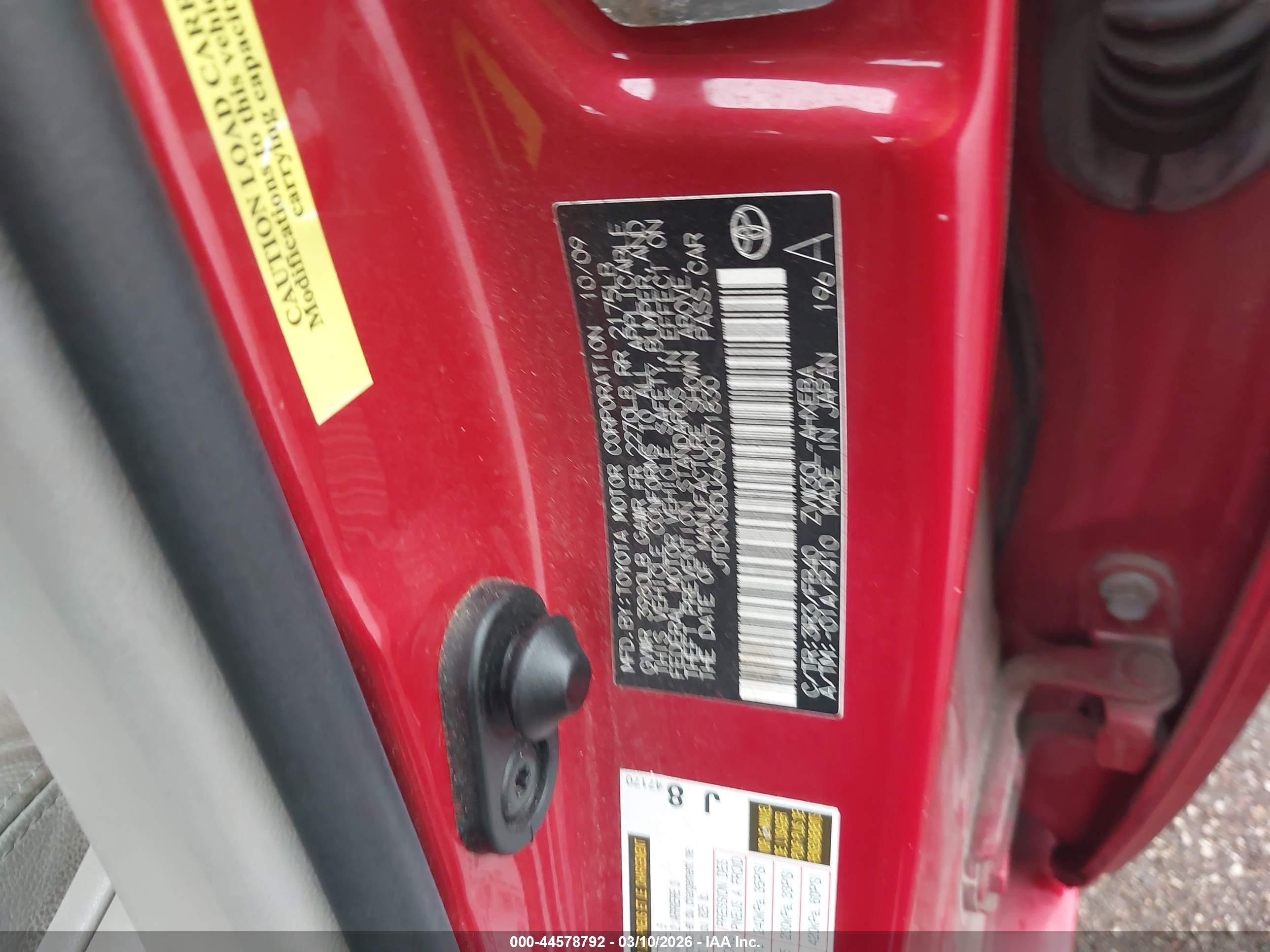 TOYOTA PRIUS image 9